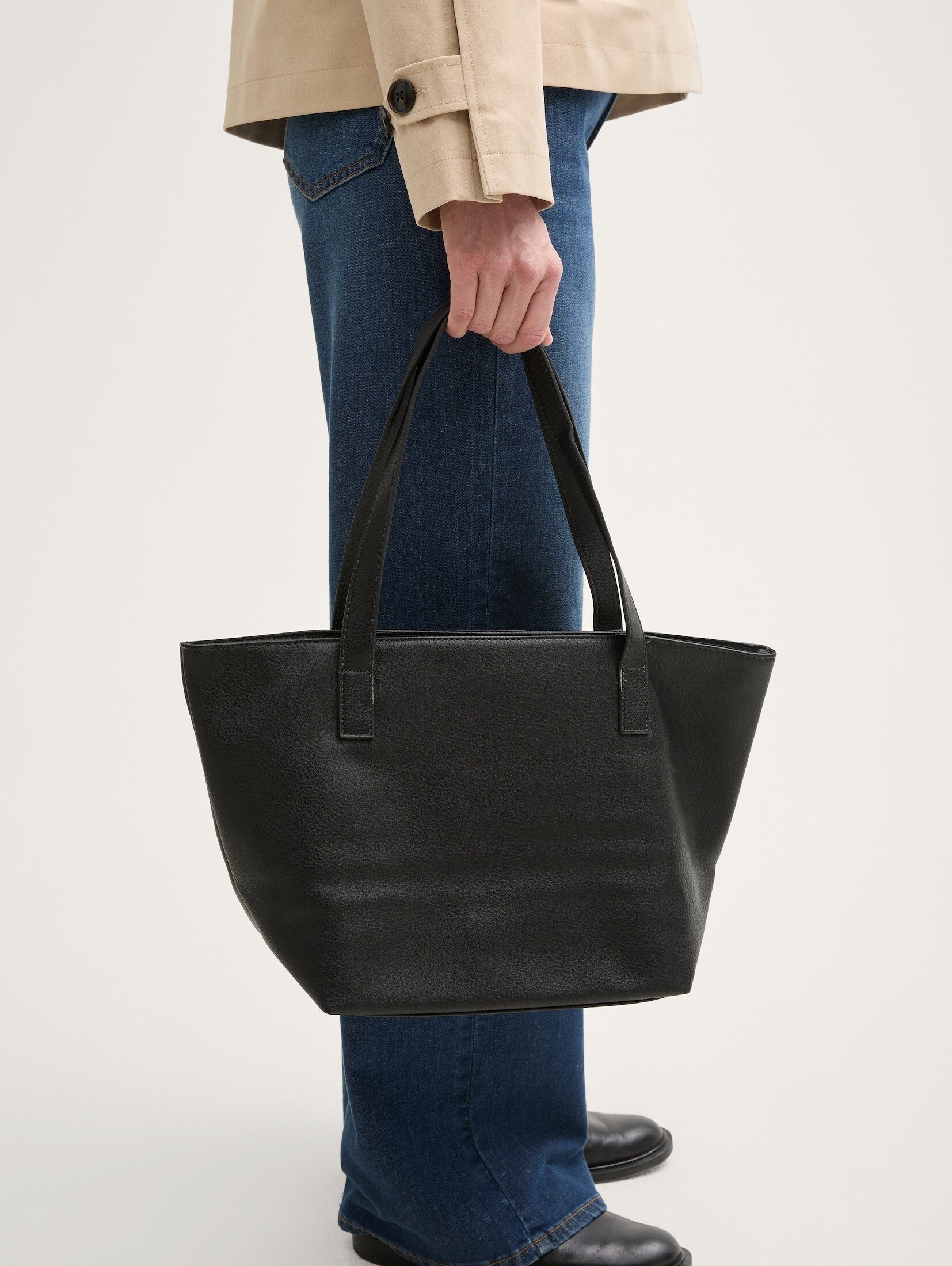 TOM TAILOR Schultertasche Miri Zip günstig online kaufen