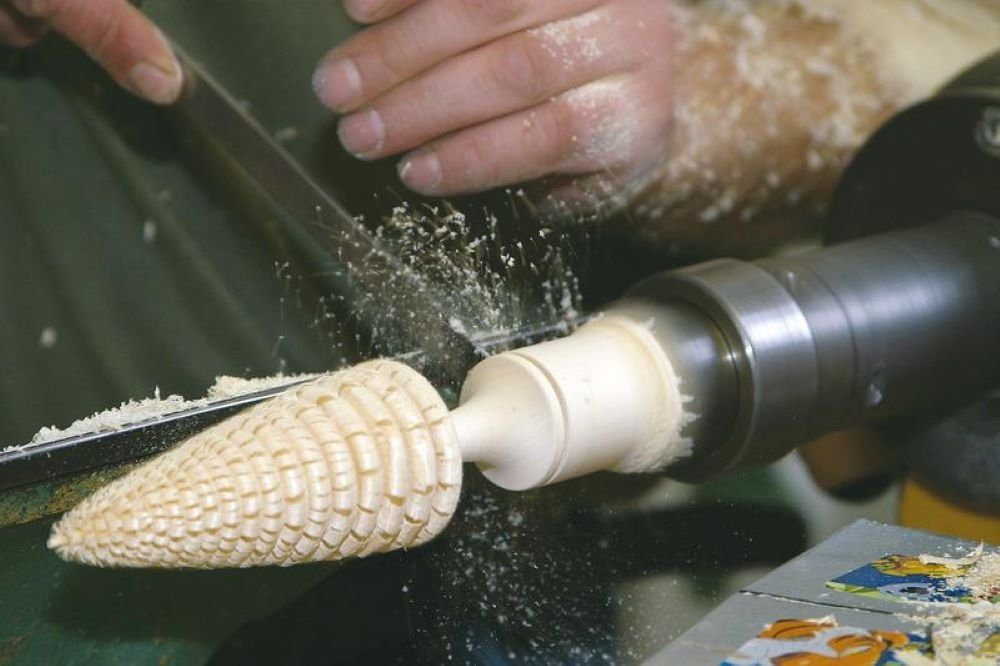 Richard Glaesser Weihnachtspyramide Teelichtpyramide Heilige Familie natur günstig online kaufen