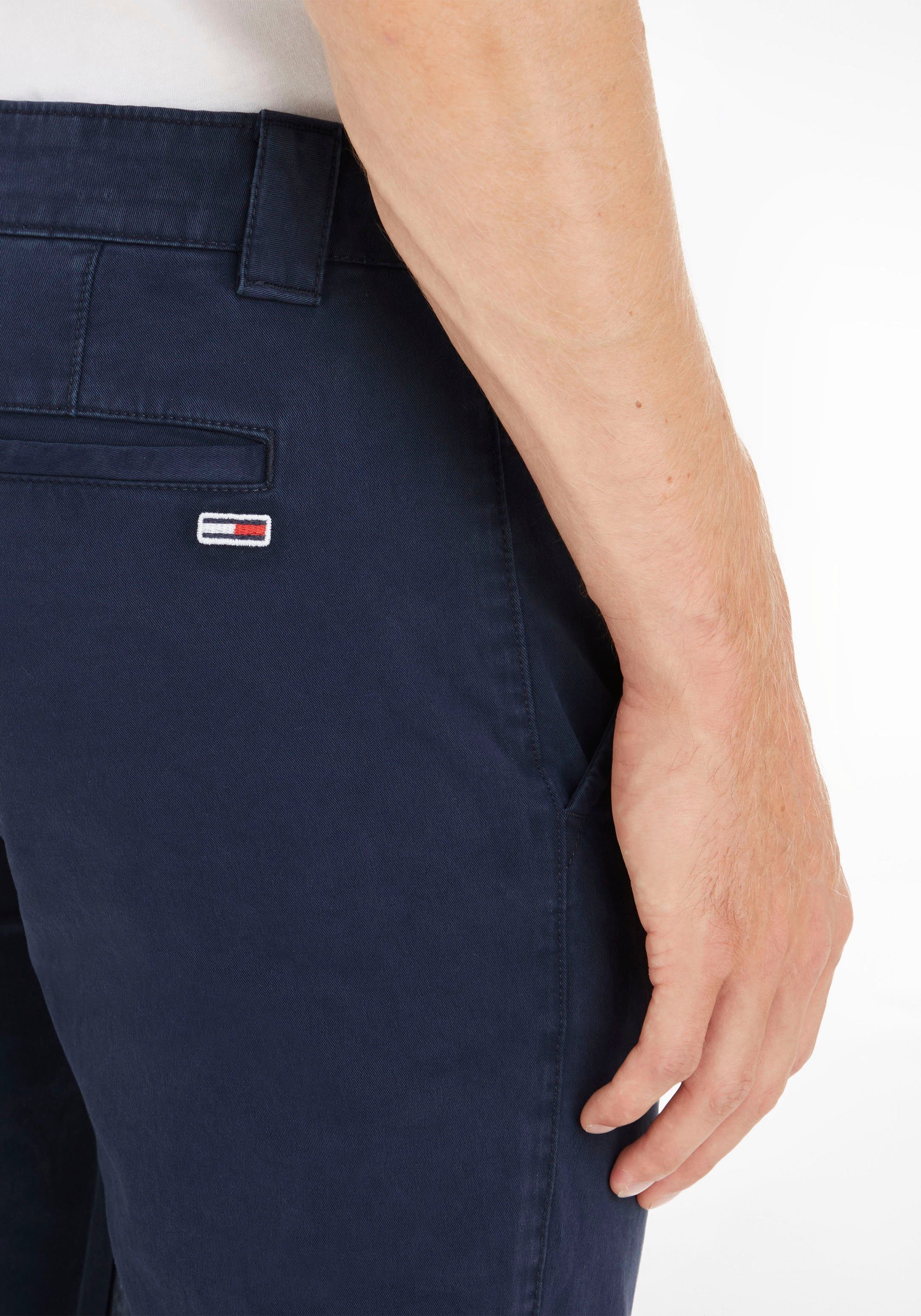 Tommy Jeans Chinohose TJM SCANTON CHINO PANT mit Markenlabel