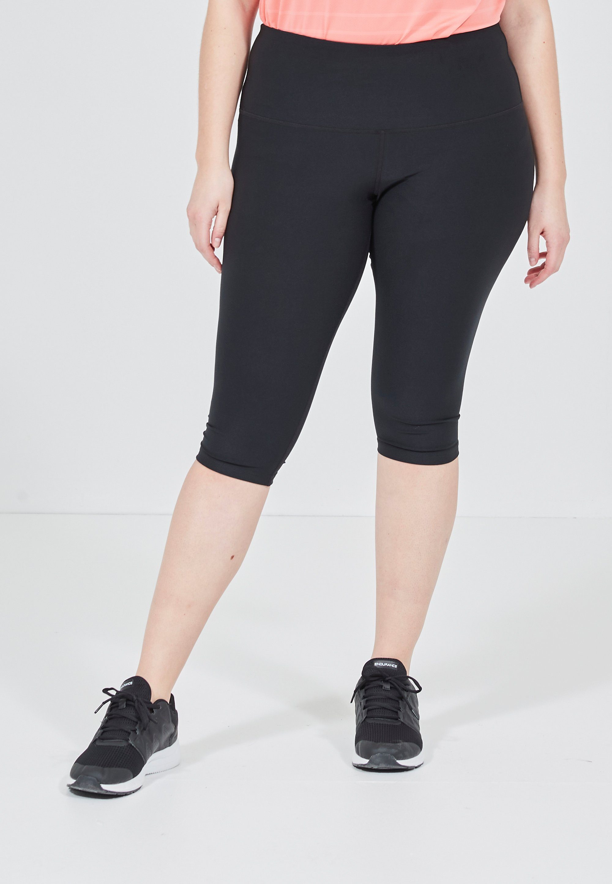 Q by Endurance Lauftights JALON 3/4 aus schnell trocknendem Material, Aus  langlebigem und hochwertigen Polyester-Stretch