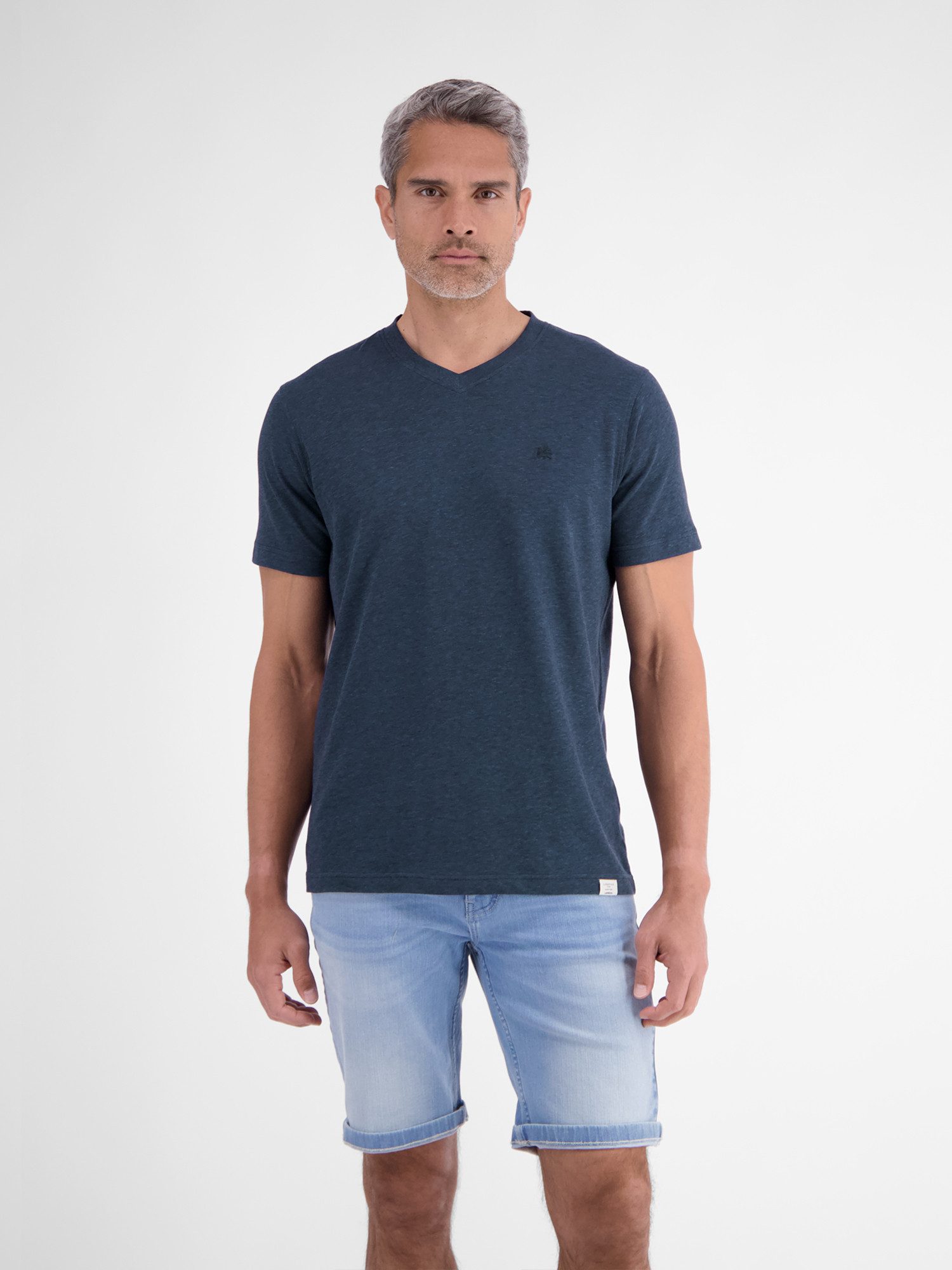 LERROS Rundhalsshirt T-Shirt aus Baumwoll-Leinen-Mix in moderner 2-Tone-Optik