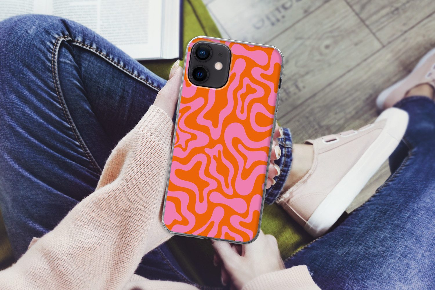MuchoWow Handyhülle für Apple iPhone 12 Muster - Rosa - Orange - Abstrakt - Modern, Smartphone-Bumper, Print, Handy Schutzhülle Dünn