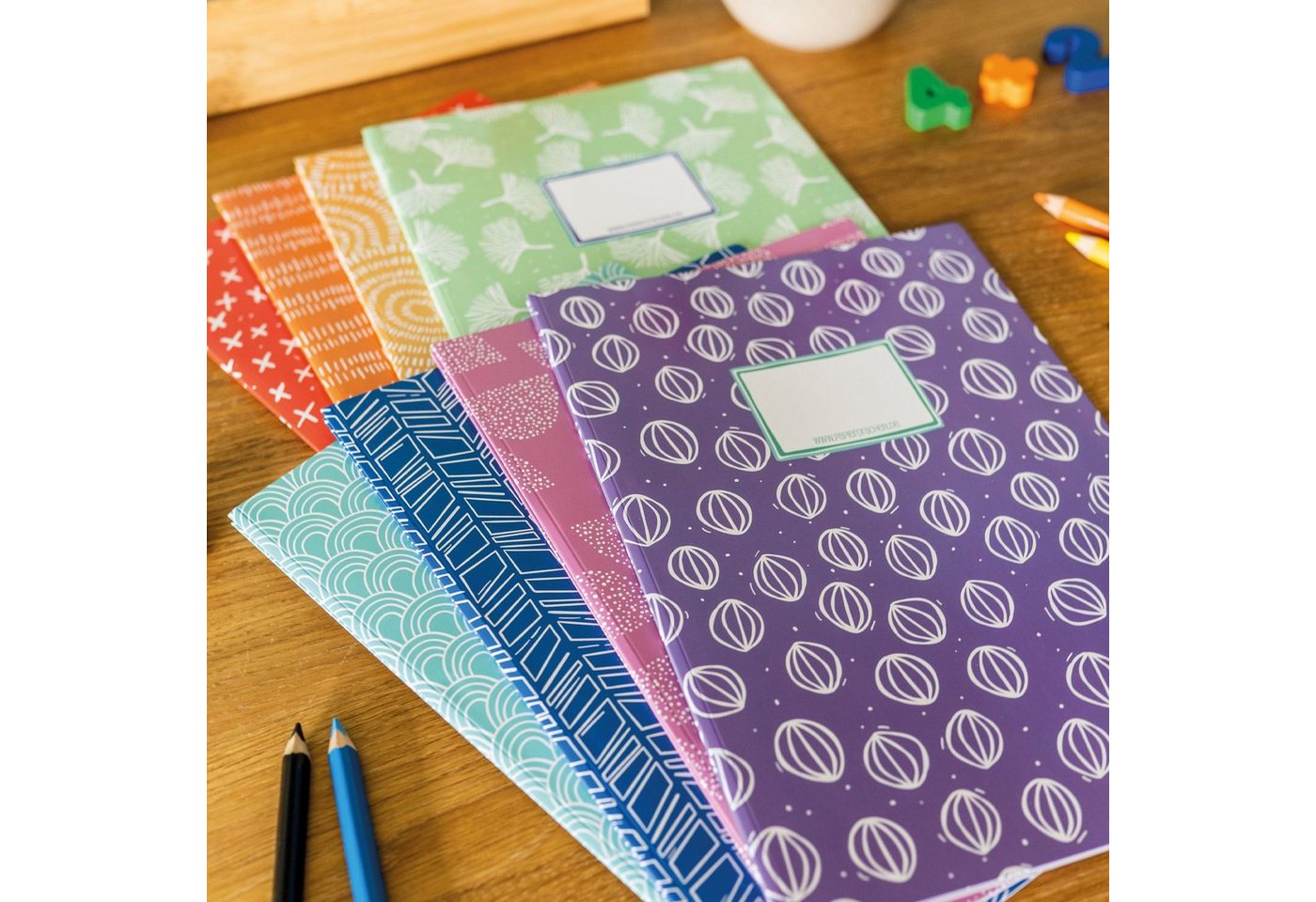 Thumbnail - PAPIERDRACHEN Schulheft 8 Schnellhefter aus Karton – DIN A4 – tolles Designs