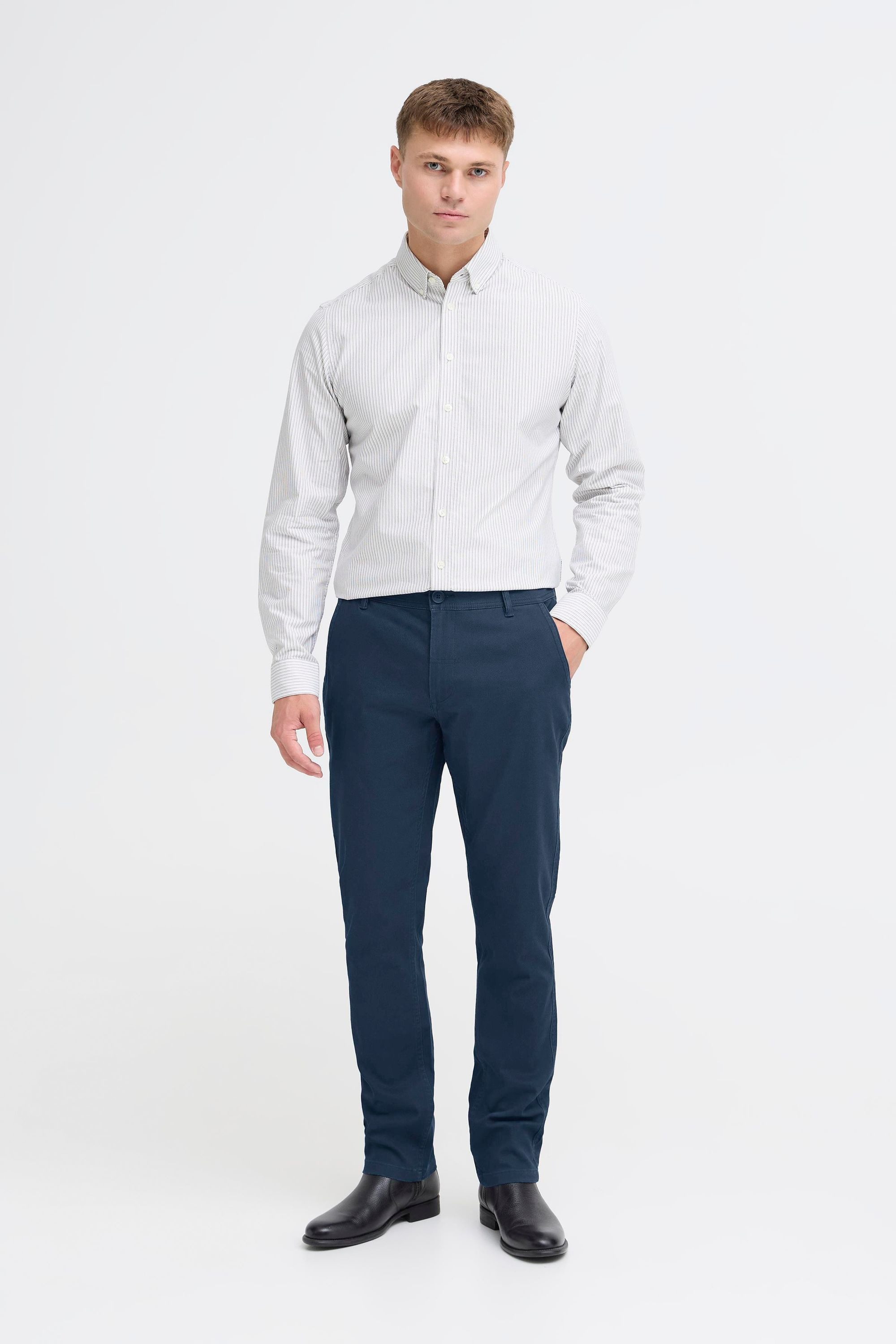 Blend Chinohose BHStino Strukturierte Stoffhose mit Gürtelschlaufen - Regular Fit – Bild 3 von 5