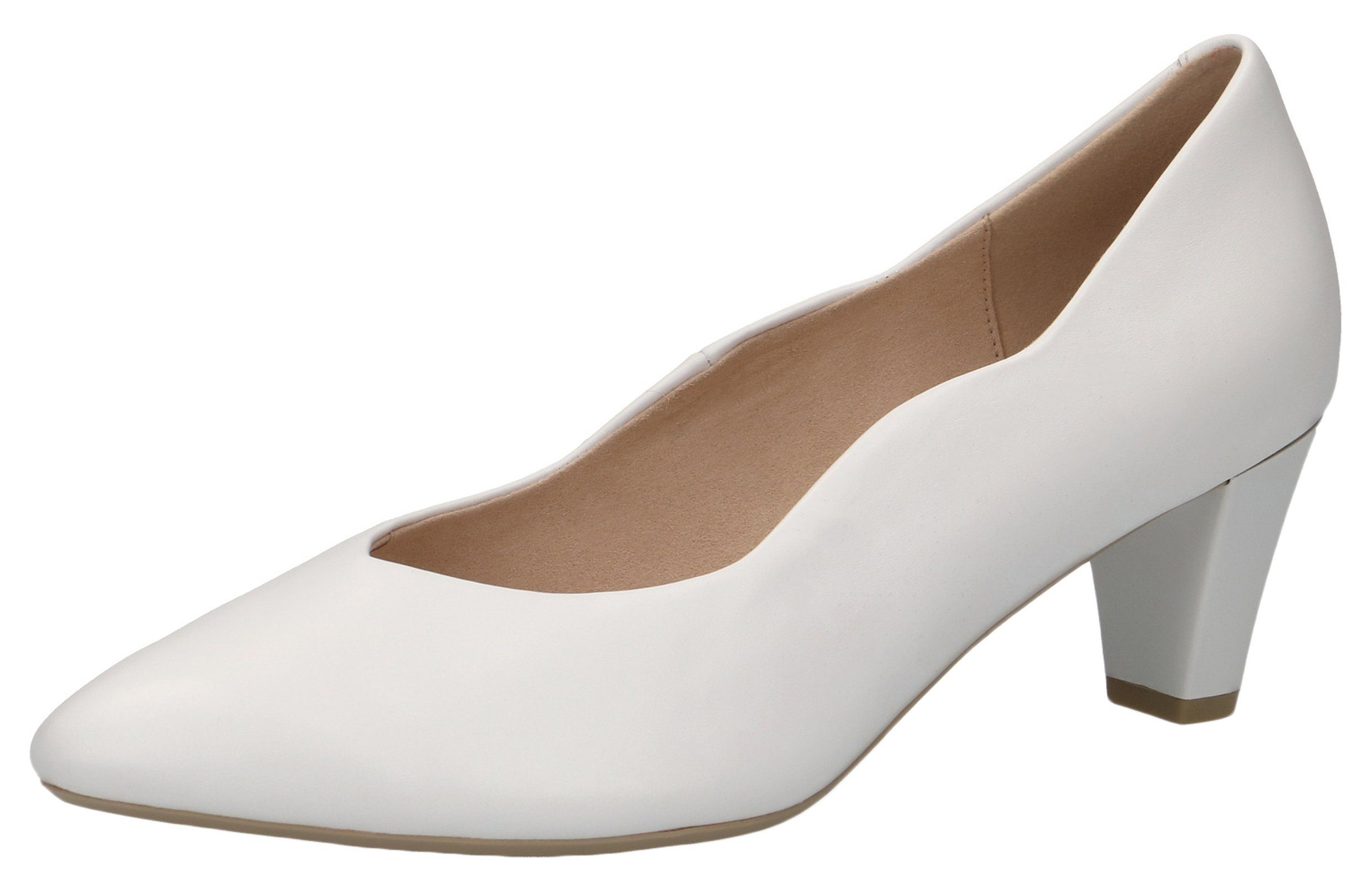 9-22400-20 102 White Nappa Pumps