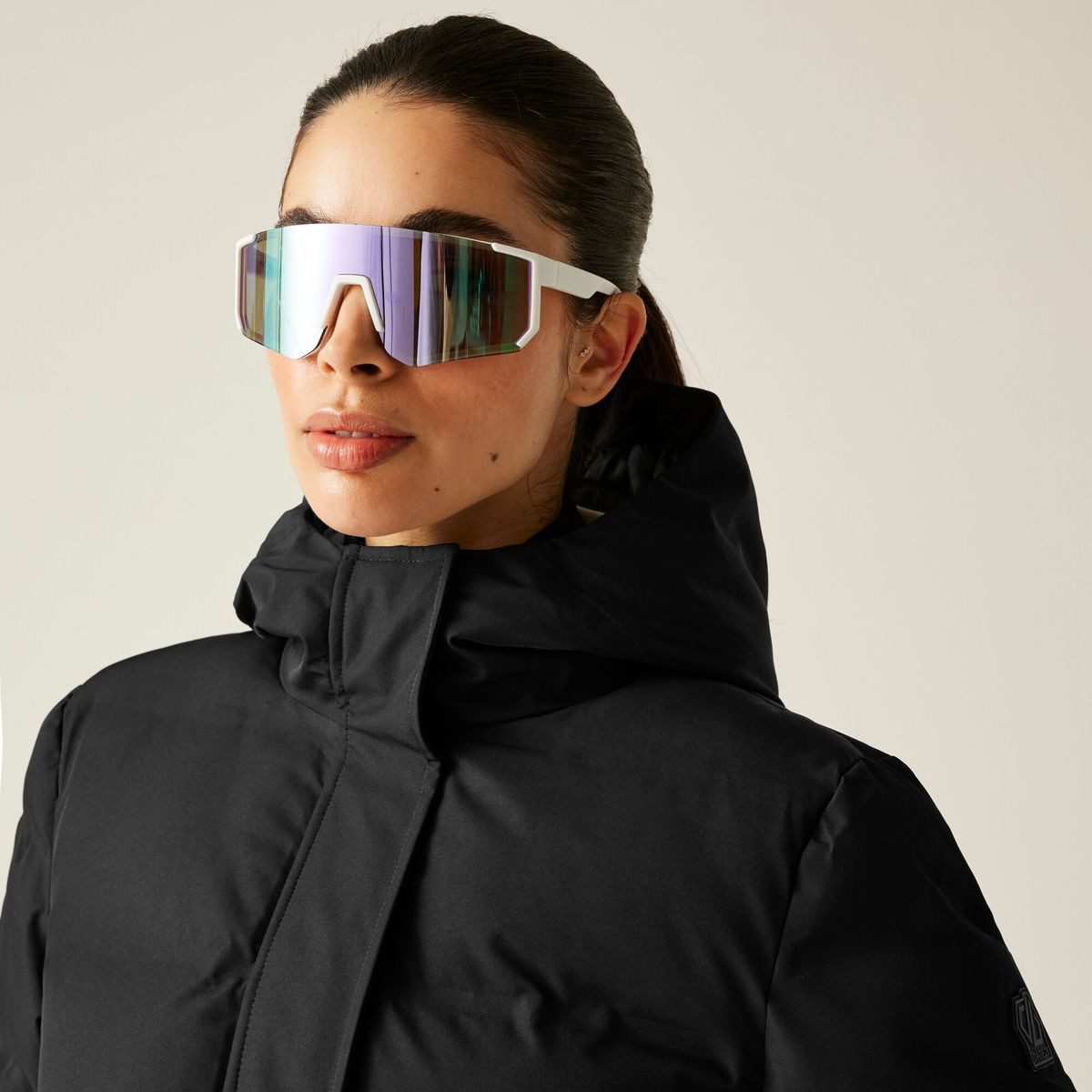 Dare2b Outdoorjacke Wander Jacket Stilvolle Damenjacke mit hoher Wassersäule und robustem Material für – Bild 4 von 5