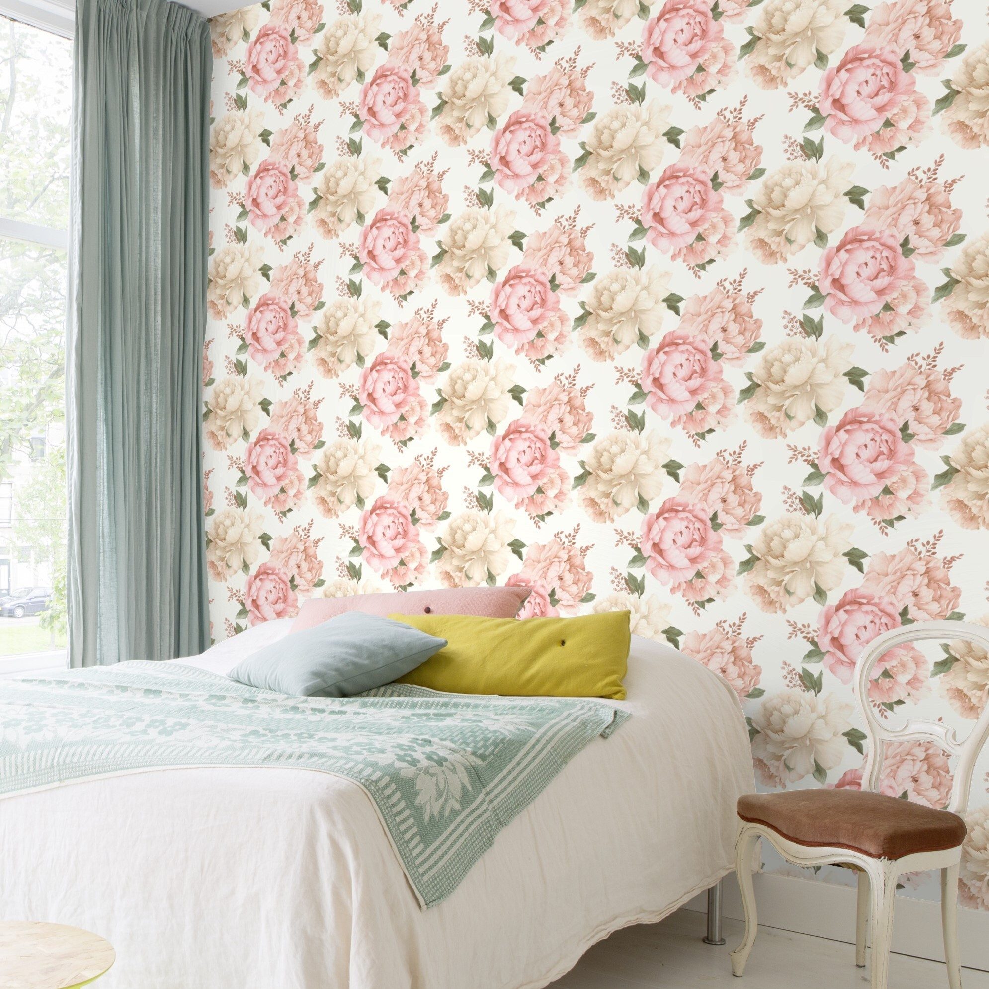 Rasch Papiertapete Blumen mit großen Blüten in Pink und Beige, glatt, floral, Blumen, geblümt, botanisch, (1 Rolle, 1 St), Blumentapete, Rosen
