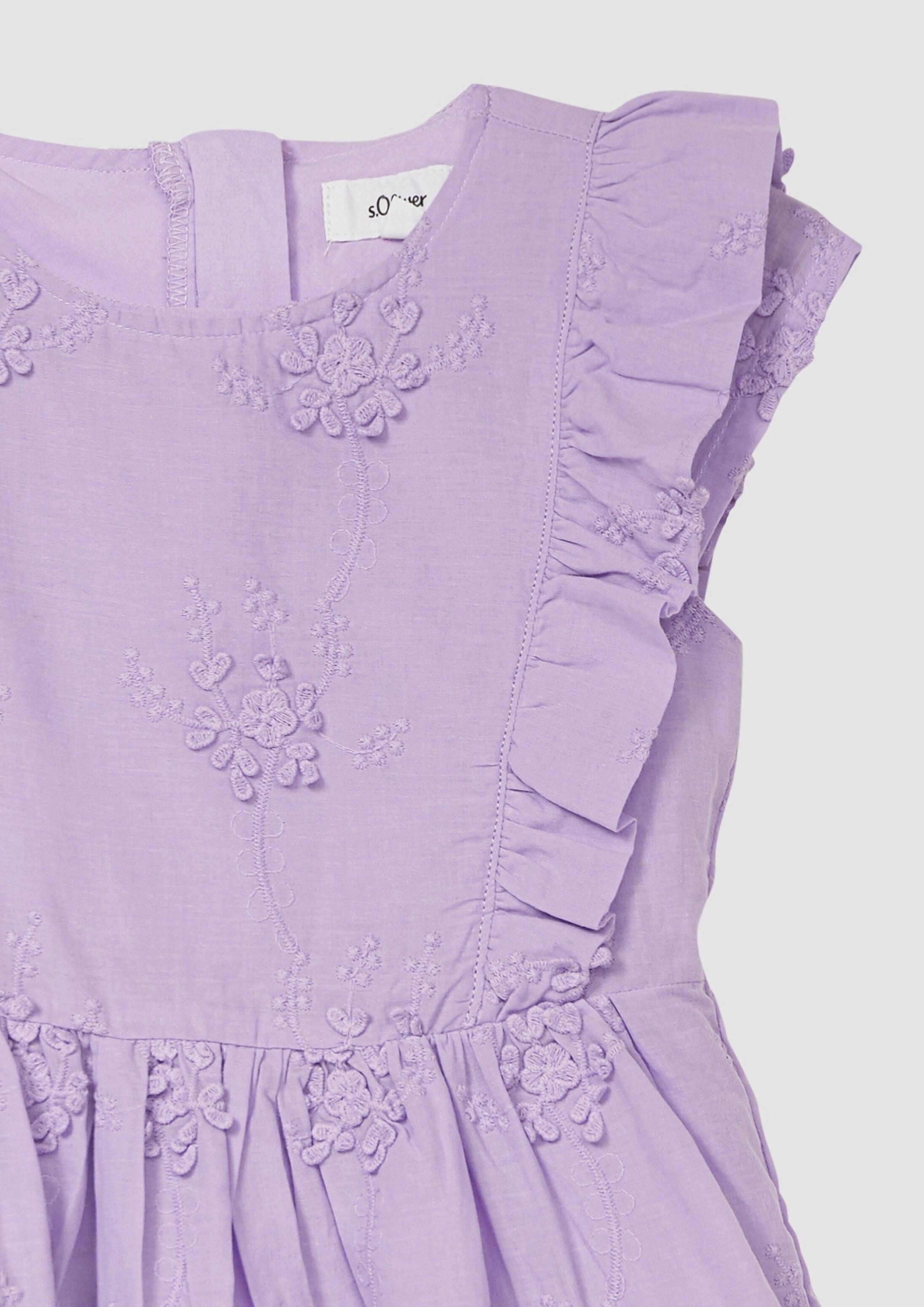 s.Oliver Minikleid Kleid Kurzes Kleid mit Flügelärmeln und floraler Stickerei