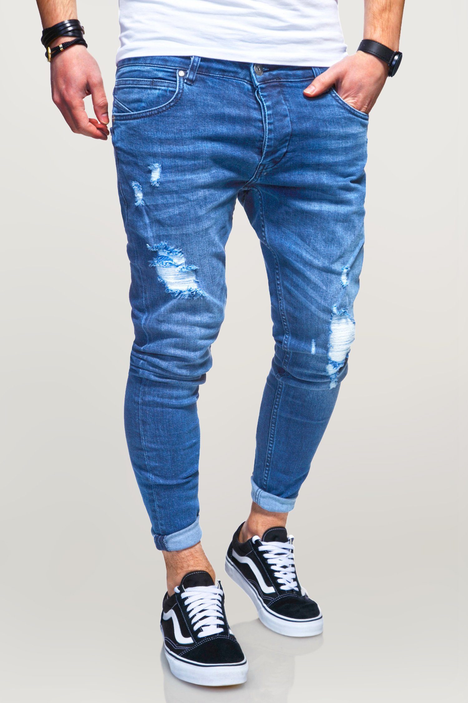 behype Slim-fit-Jeans ODIN mit Destroyed-Parts hellblau