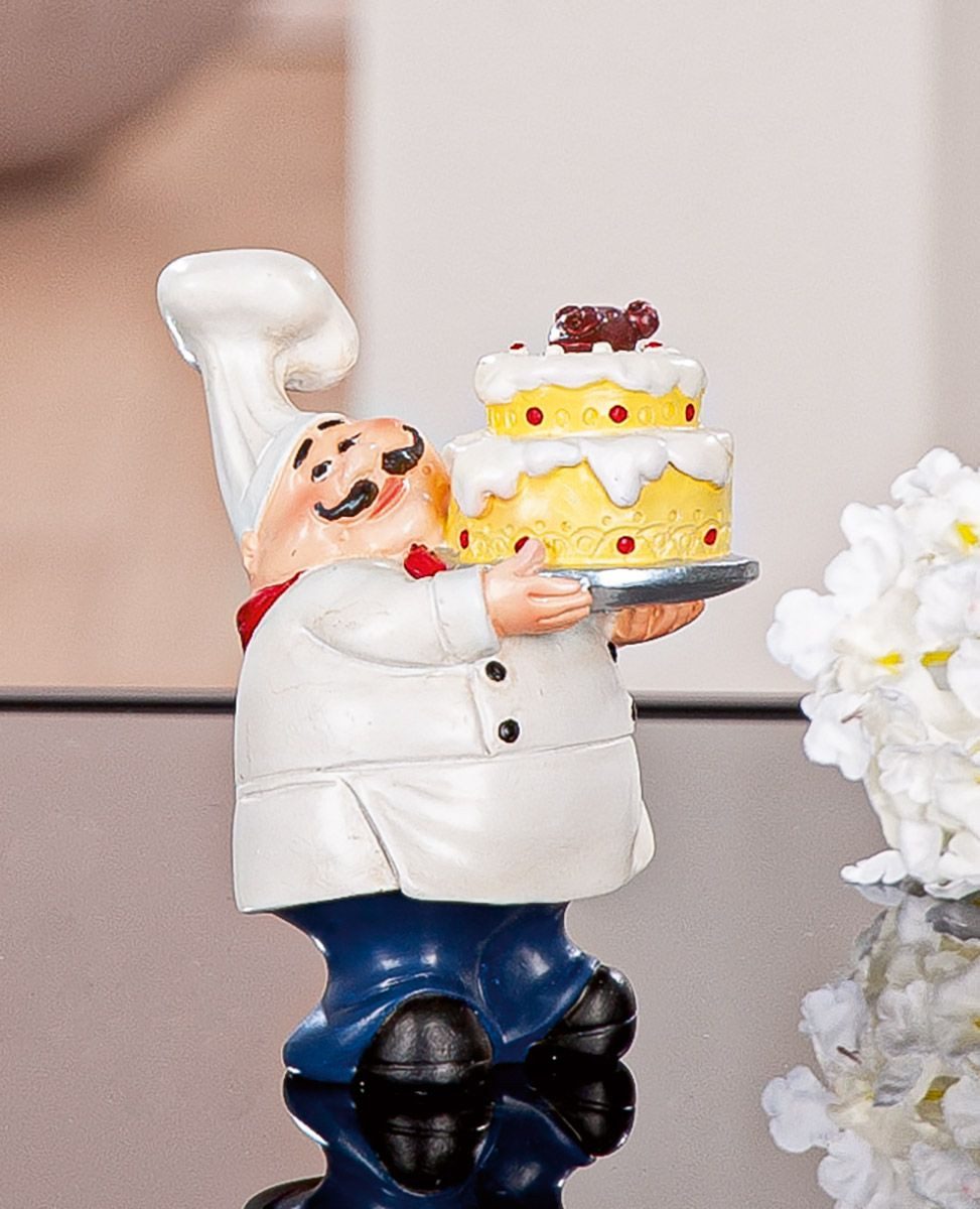 Comicfigur Dekofigur Koch Paolo mit Torte – Charmante Küchenfigur für Genießer