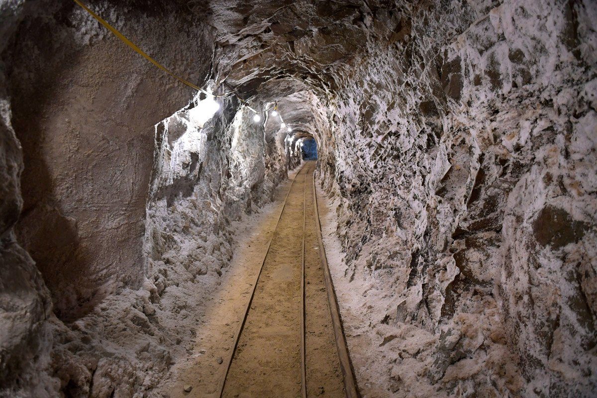 Papermoon Fototapete Tunnel