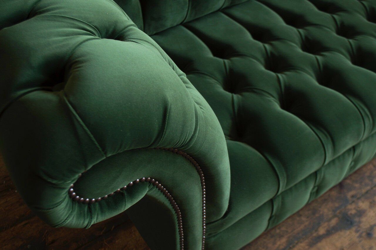 Couch Chesterfield mit cm, 225 3 Chesterfield-Sofa, Rückenlehne JVmoebel Die Design Sitzer Knöpfen. Sofa