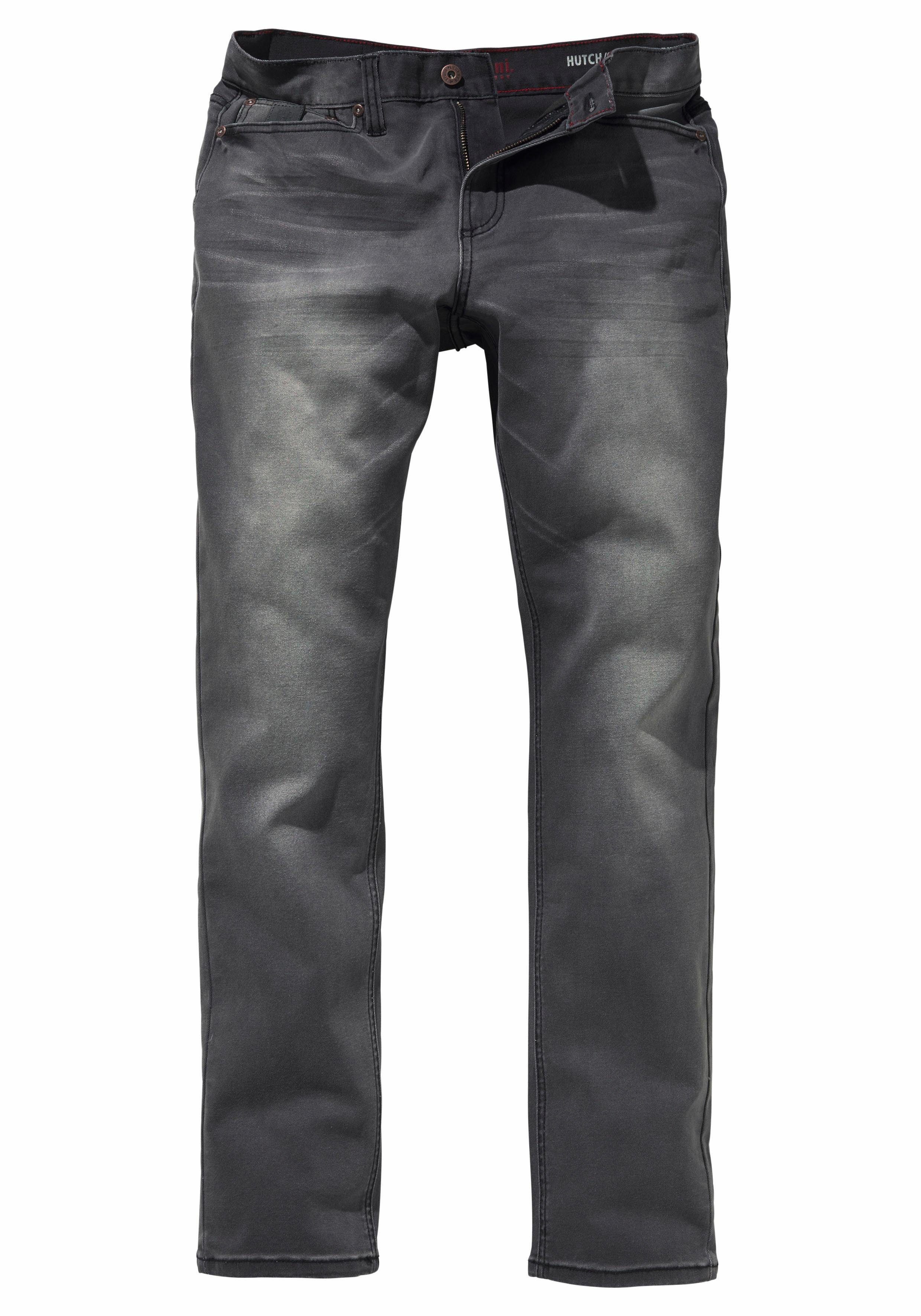 Bruno Banani Straight-Jeans Hutch gerade geschnittenes Bein, niedrige Leibhöhe, reguläre Passform – Bild 5 von 5