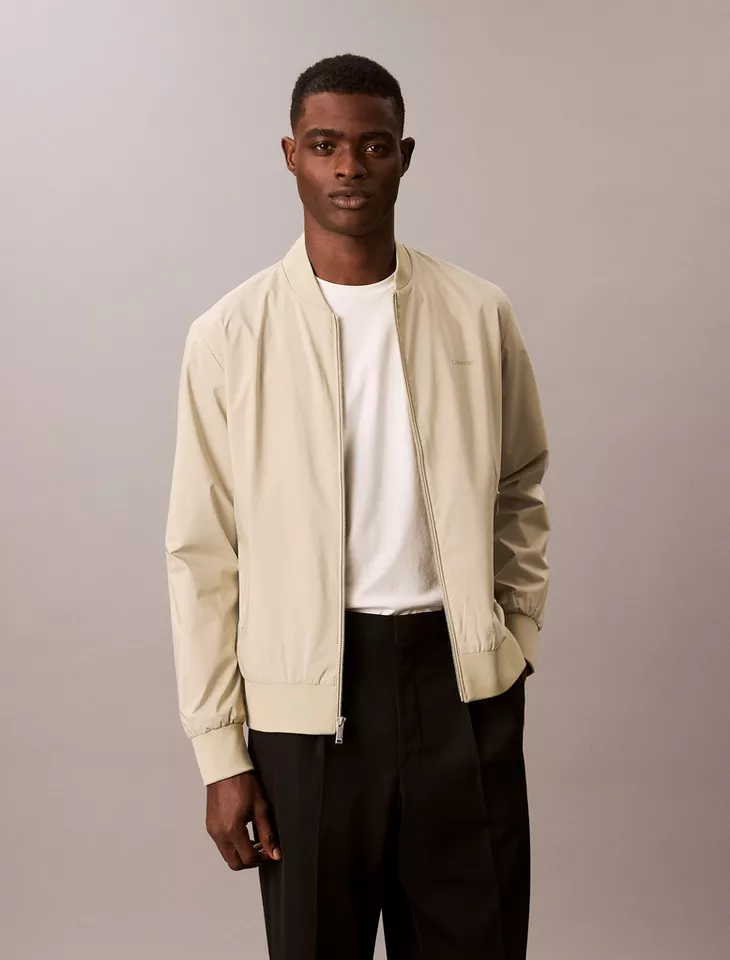 Calvin Klein Bomberjacke Regular fit, mit Rundhalsausschnitt