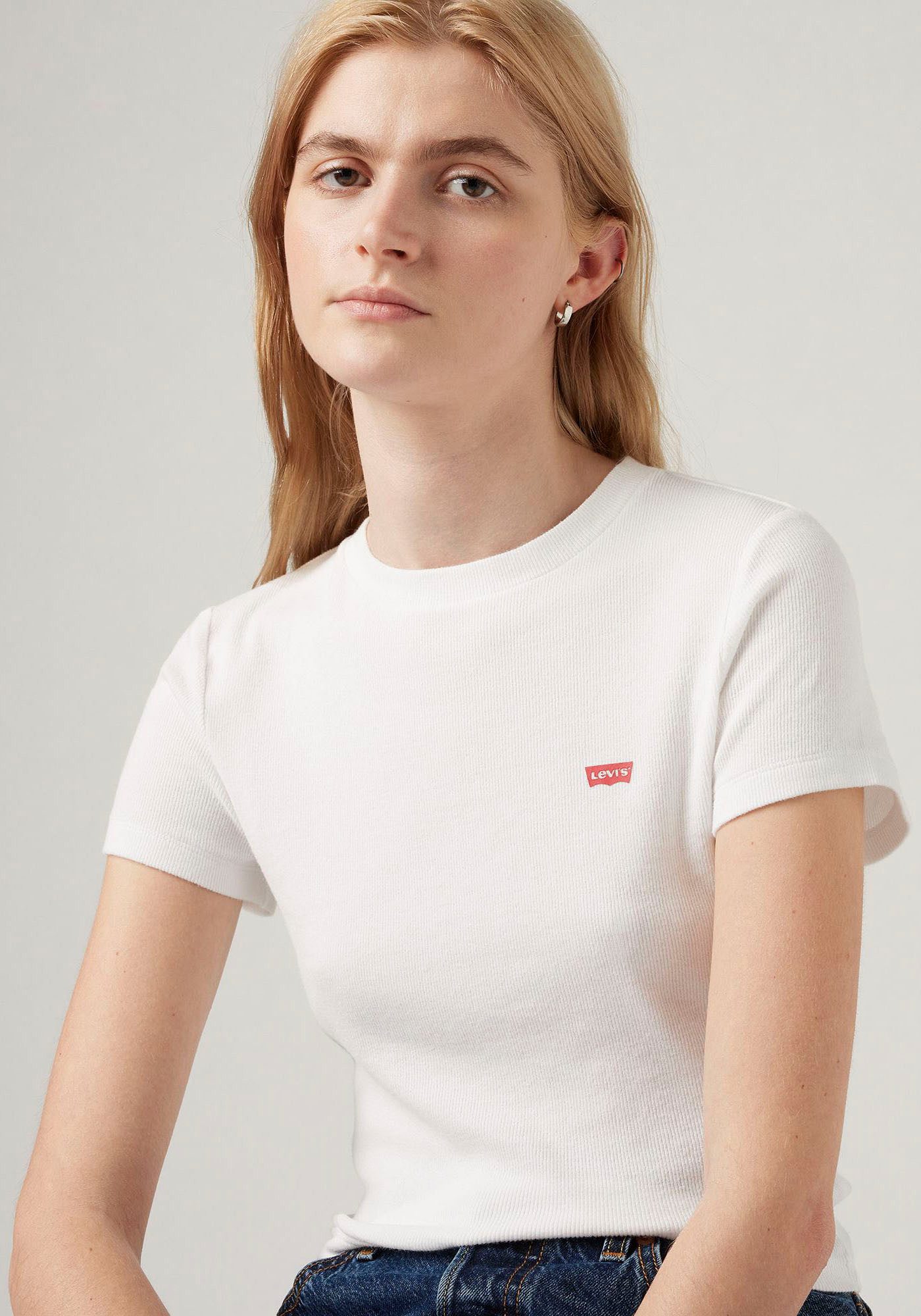 Levi's® T-Shirt ESSENTIAL SPORTY TEE Feinripp- Qualität