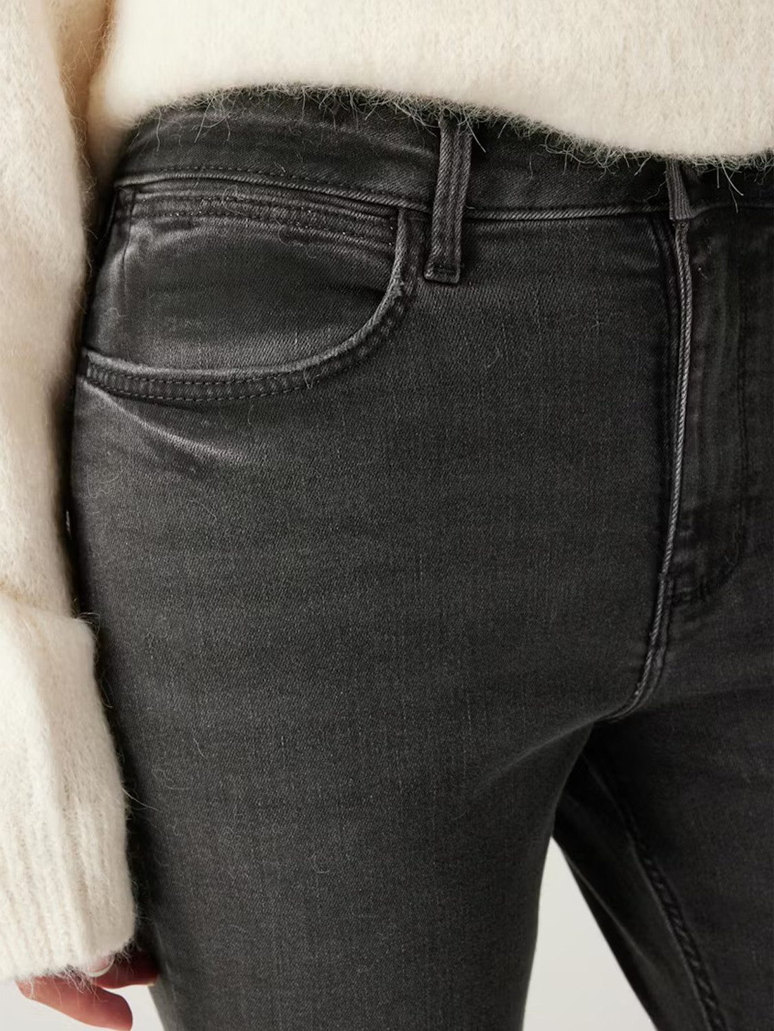 Wrangler Bootcut-Jeans Flared Fit - FIERCE CONSTELLATION High Waist, verkürzte Beinpartie, Superstretch – Bild 5 von 5