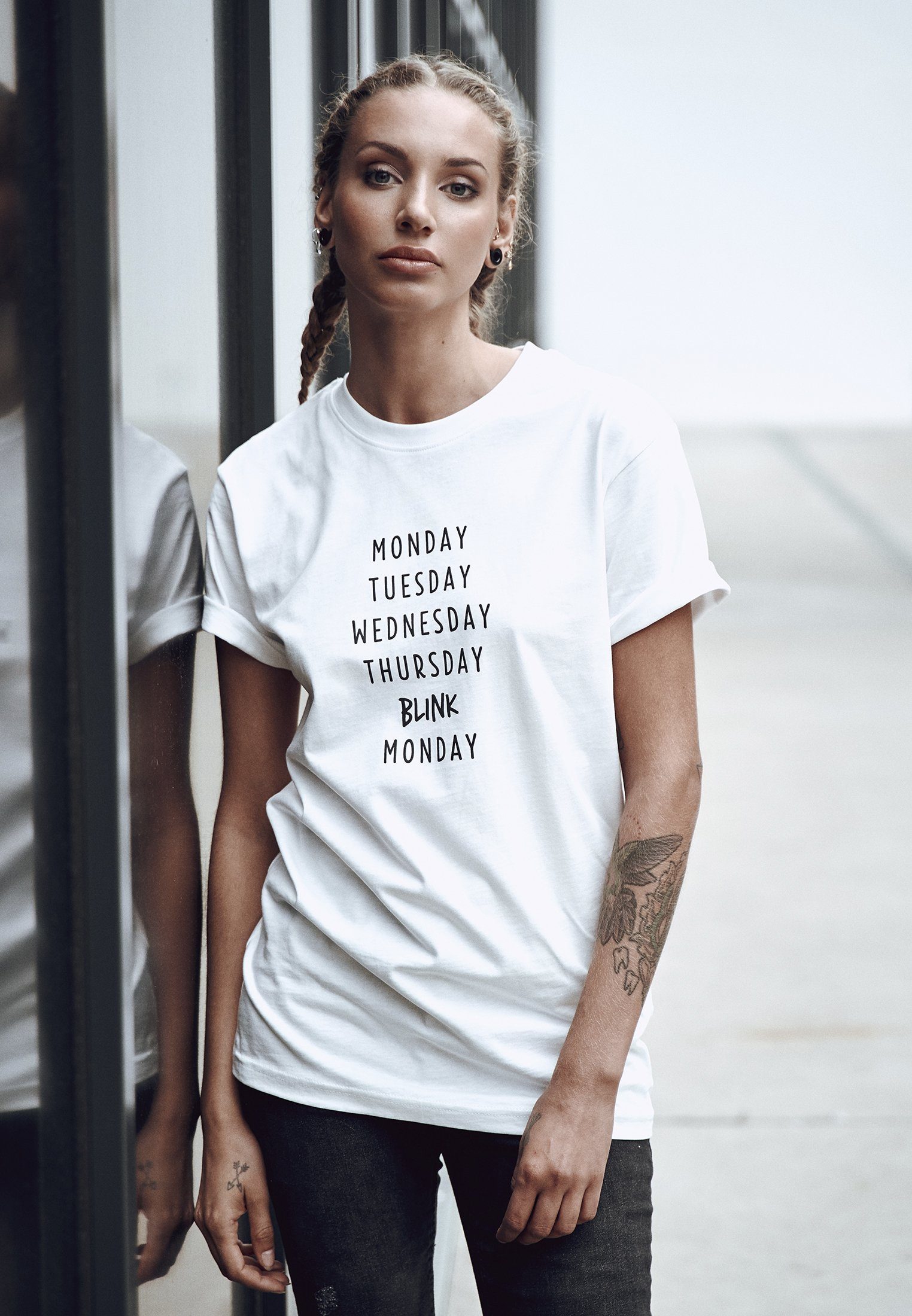 MisterTee Kurzarmshirt Damen Ladies Blink Tee (1-tlg) | T-Shirts