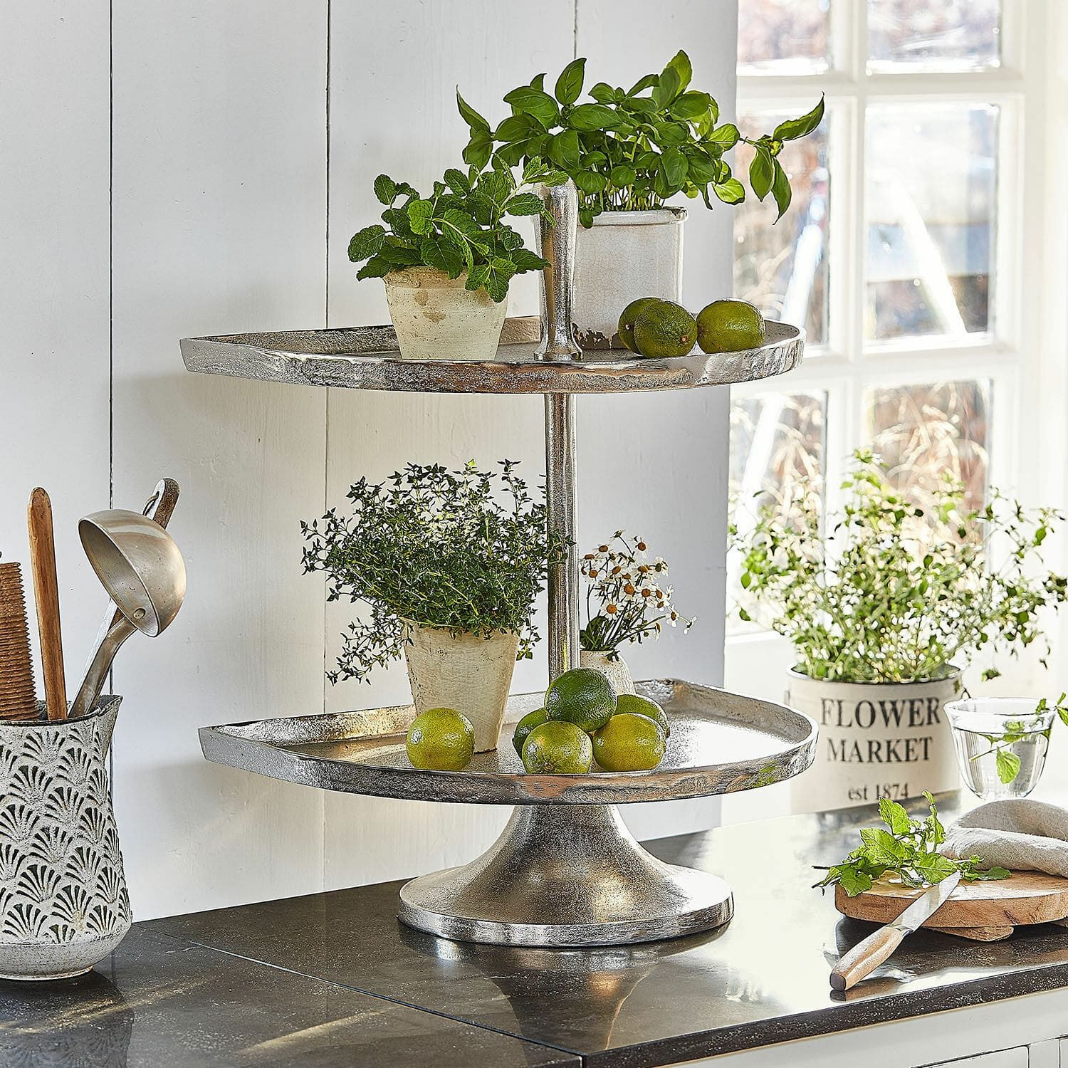 Mirabeau Etagere Etagere Quiralen antiksilber, Aluminiumguss