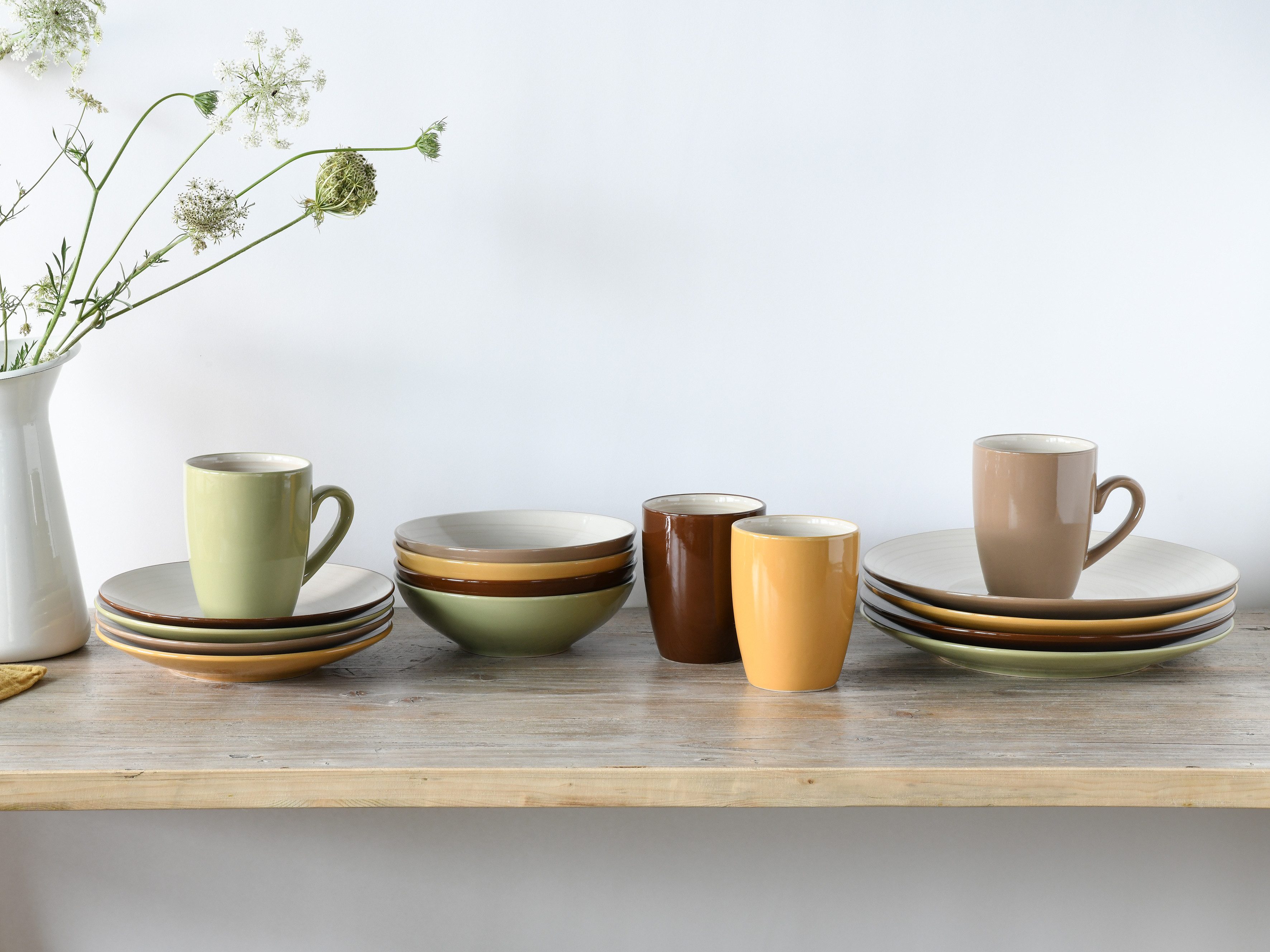 CreaTable Kombiservice Geschirr-Set Bamboo Garden (16-tlg), 4 Personen, Steinzeug, Service, handemalte Spiralen in hellem Holzton 16 Teile für 4 Personen