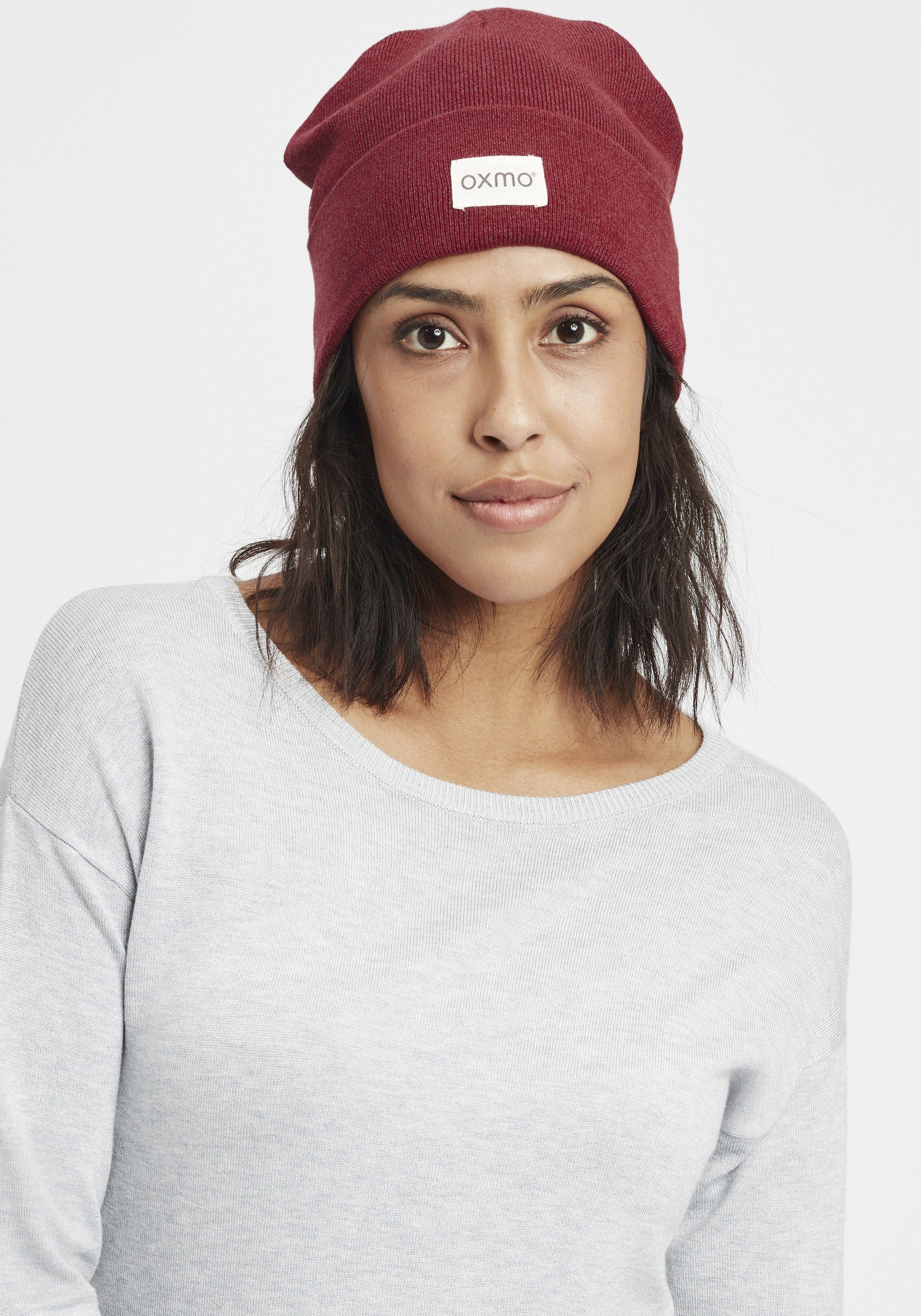 Beanie OXMO mit (7989853) Logobadge OXBiene Strickmütze WINE MEL R