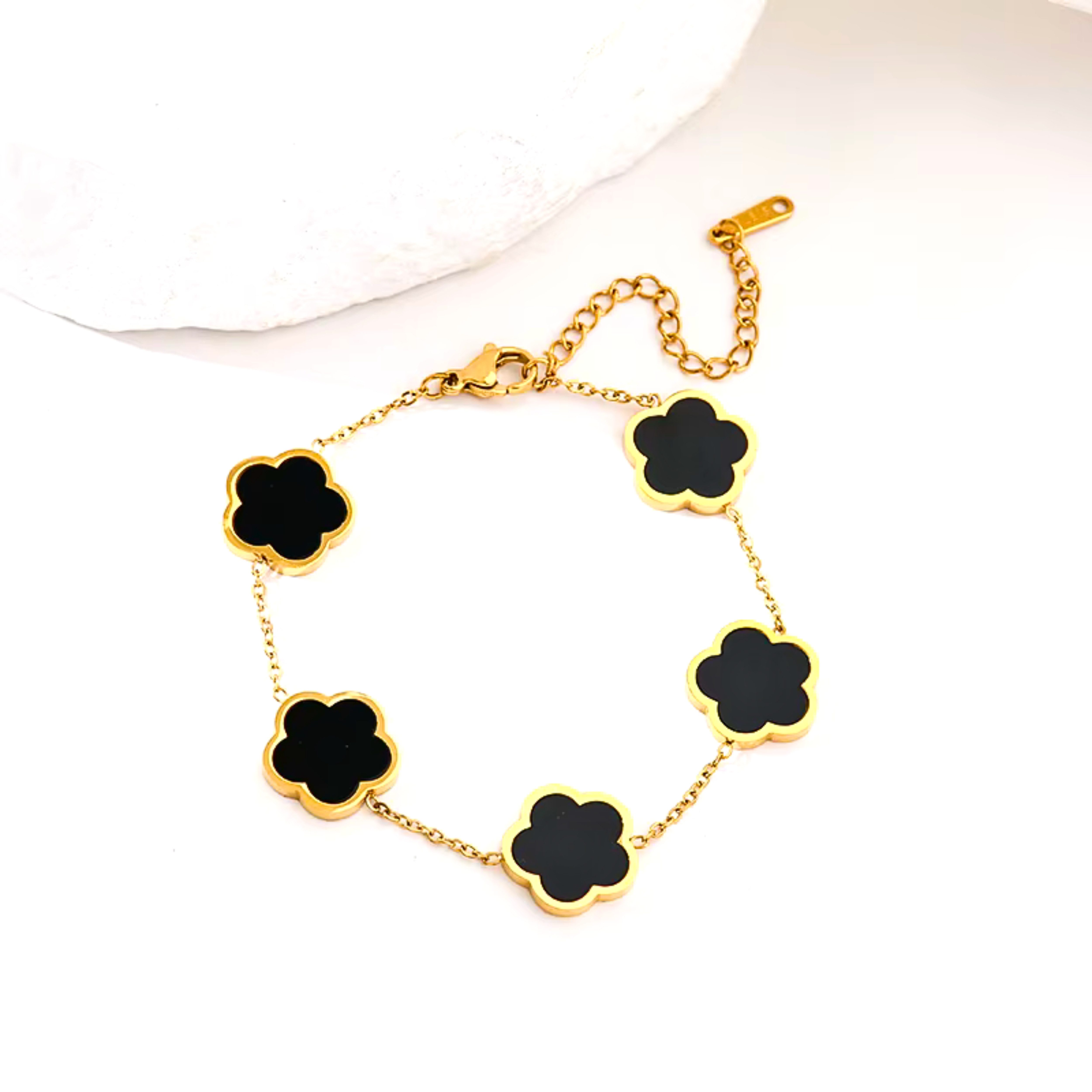 Felino Armband Blume Kleeblatt Glück Liebe Armkette Gold Schwarz Damen Frau günstig online kaufen