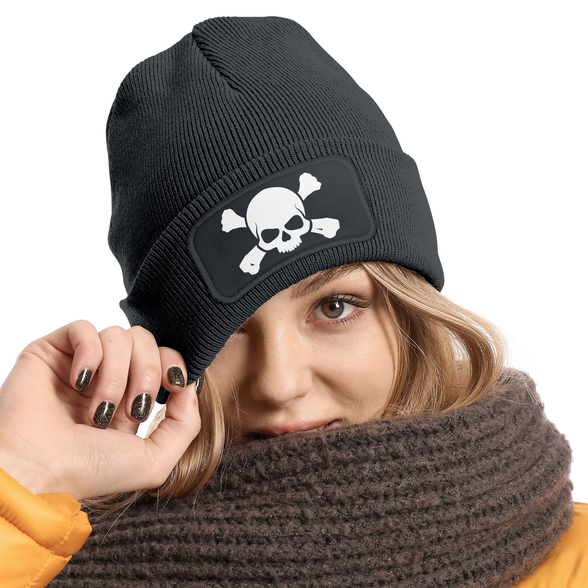MoonWorks Strickmütze Damen Beanie mit Patch Totenkopf Design Strickmütze mit Spruch