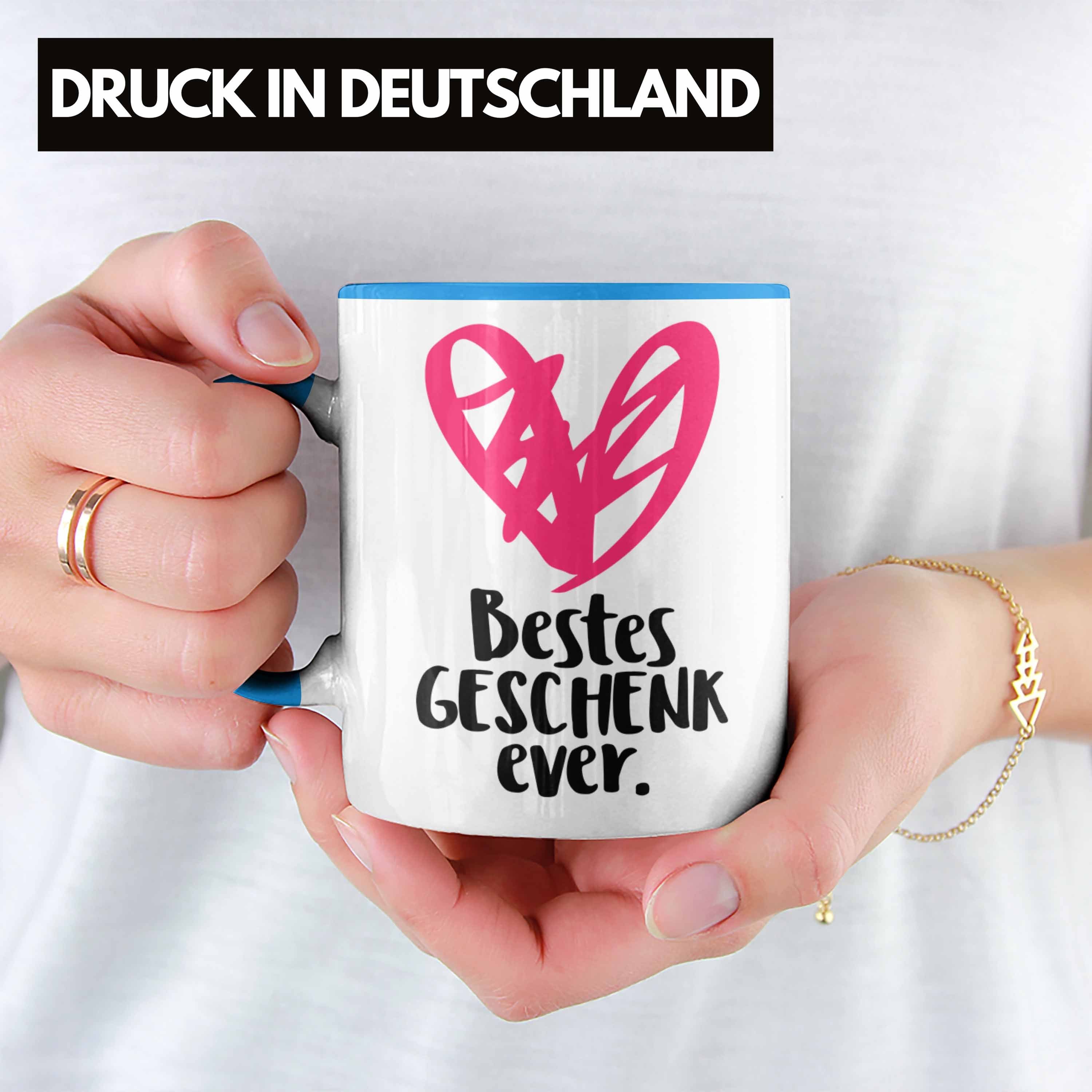 Trendation Tasse Trendation Schwester Wichtelgeschenk Tasse - Kaffeetasse Spruch Lustige Mama mit Geschenkidee Frauen für Blau Tante