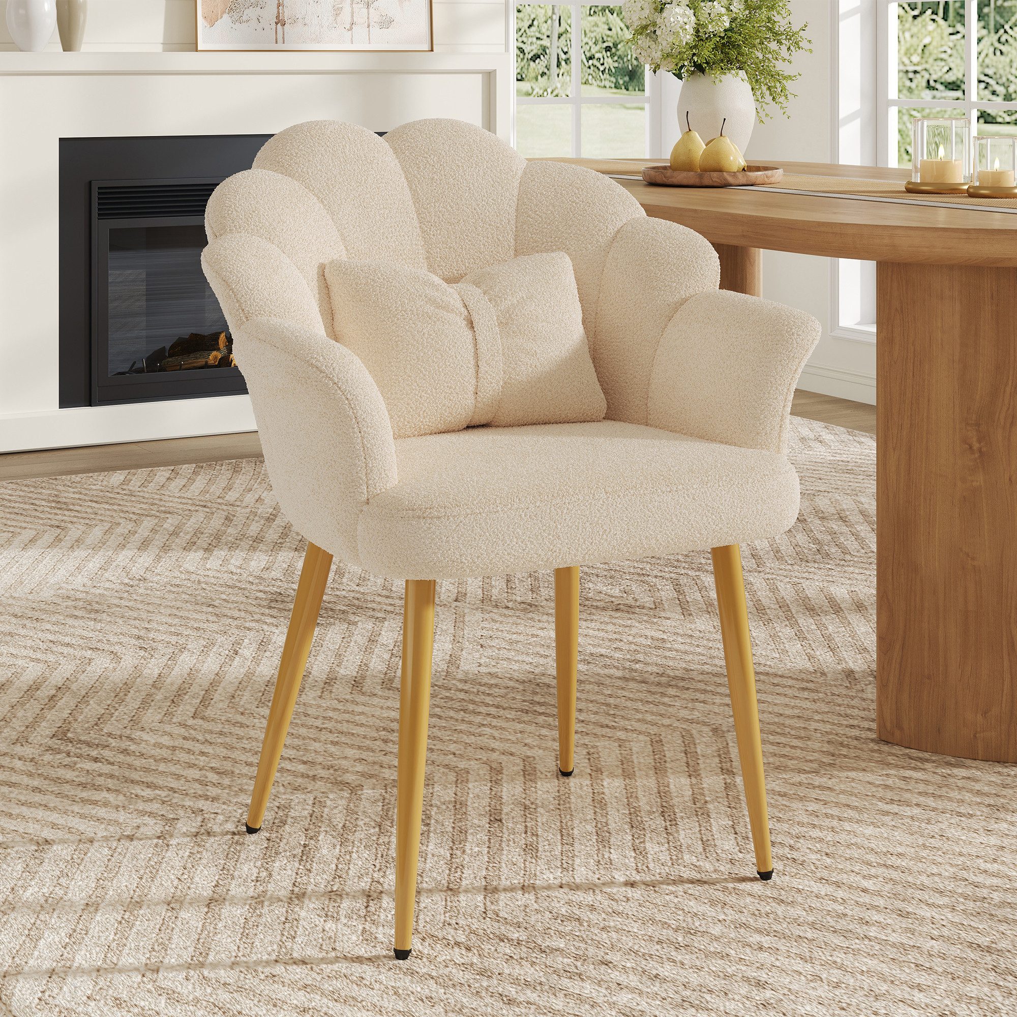 i@home Esszimmerstuhl 1er Set moderne Sessel, gepolsterter Sitz,Teddy-Stoff, 64x65.5x85cm (1 St), mit Blütenblatt-Rückenlehne, Schleifenkissen, Armlehnenstütze, Beige