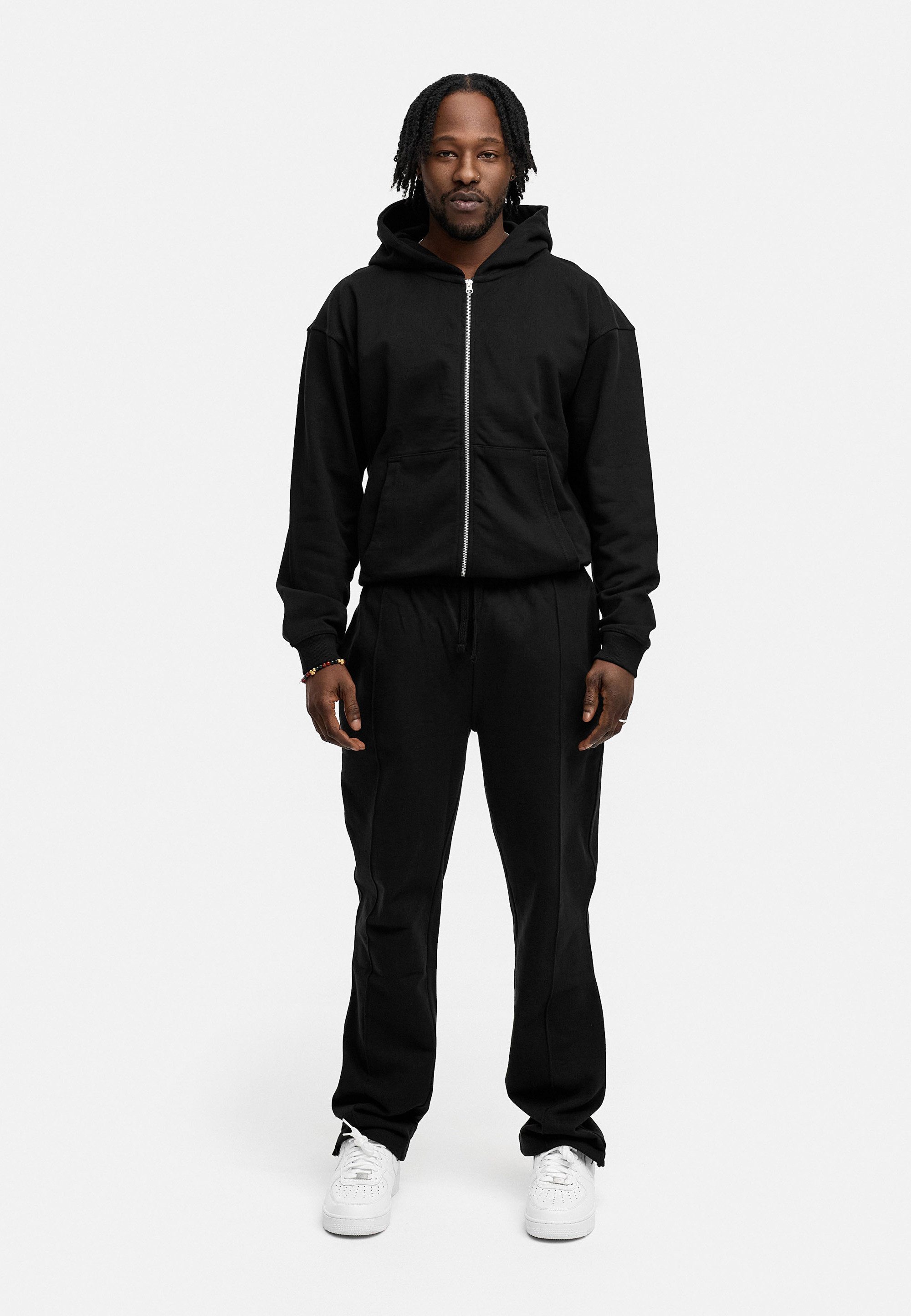 BEHYPE STUDIOS Kapuzensweatjacke IM OVERSIZE FIT, ZIPPER-HOODIE Herren Zip-Thru Sweatjacke Kapuzenpullover Kapuzen-Sweatshirt Sweater
