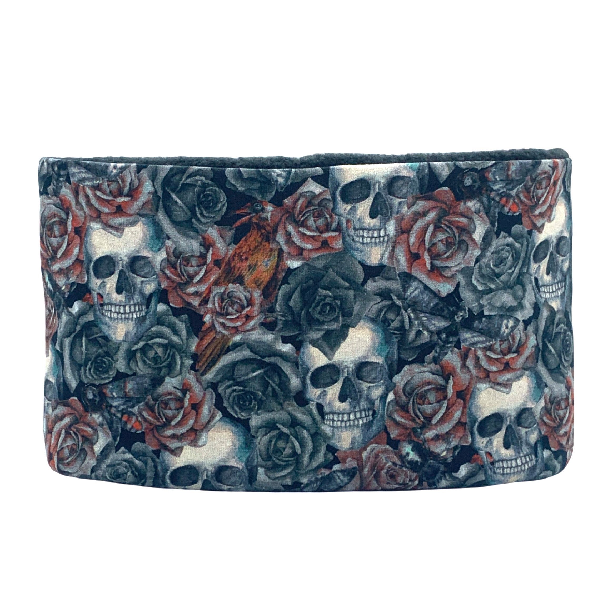 nadycat Beanie ROSE & SKULLS (2-St., Beanie mit passendem Loop) handgefertigt aus der Lausitz