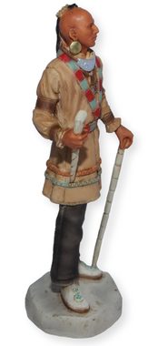 Castagna Dekofigur Native American Figur Ostenaco Krieger H 16 cm mit Stock in den Händen Dekofigur Castagna
