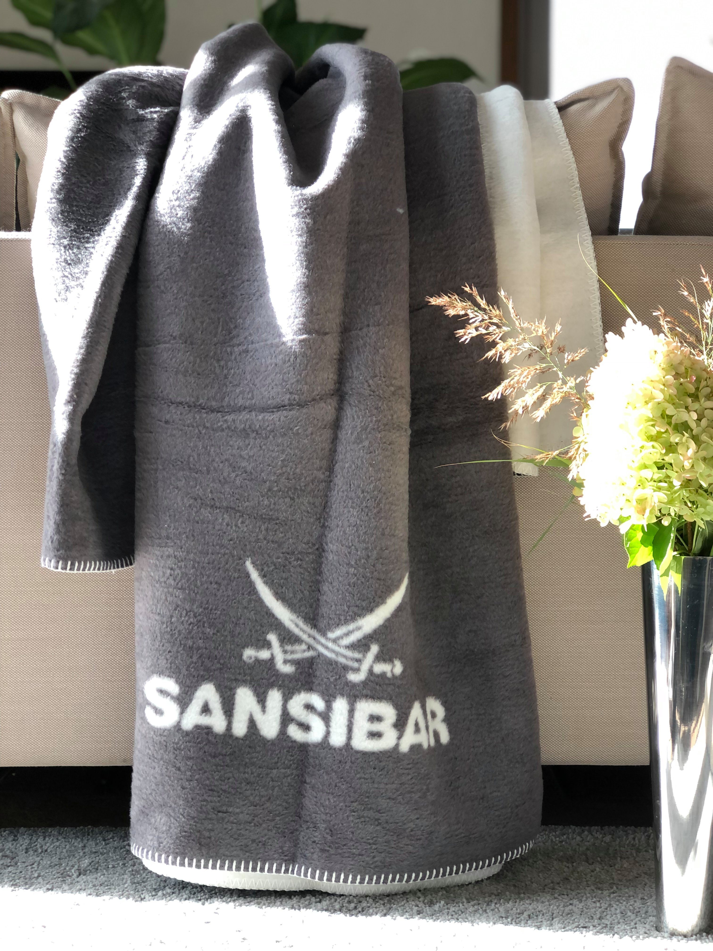 Plaid Jacquard Wohndecke „Doubleface“, Sansibar Plaid, 150x200 cm, Sansibar Sylt, wunderbar warm & pflegeleicht, feine Jacquard Qualität