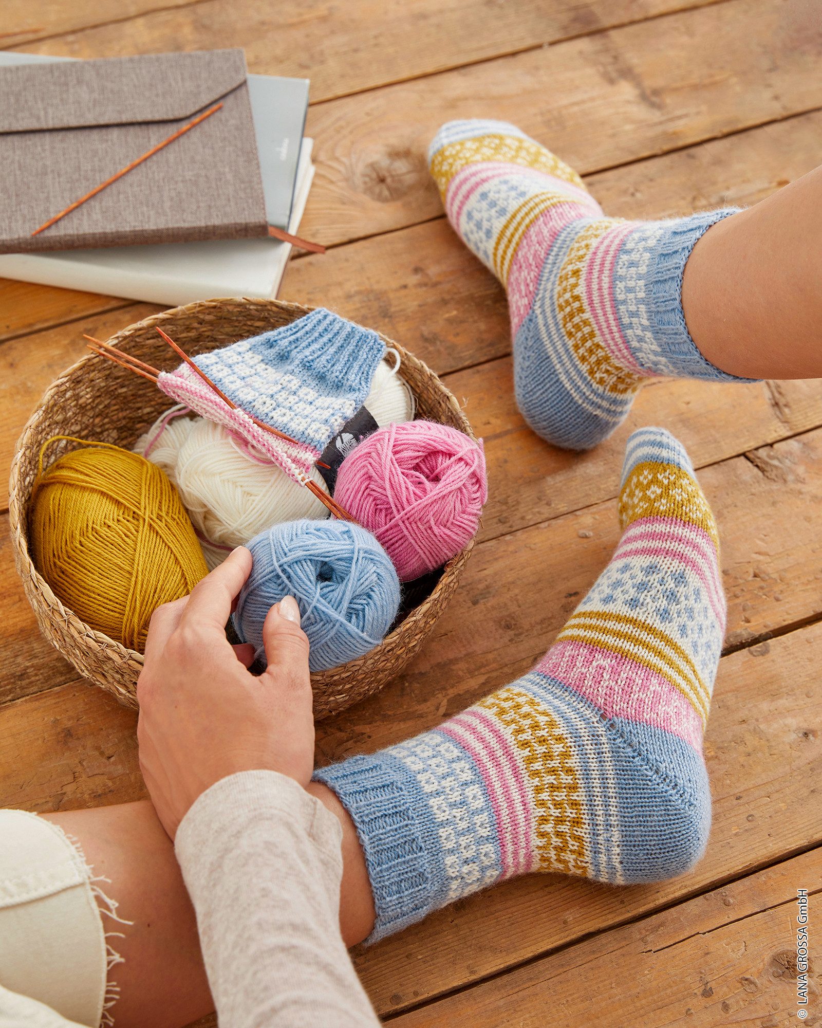 LANA GROSSA MEILENWEIT 100 g UNI 4-fach Sockenwolle Häkelwolle, 420 m (Waschmaschinenfest, filzfrei und extra strapazierfähig, 4-fach Sockengarn aus 80 % Schurw – Bild 5 von 5