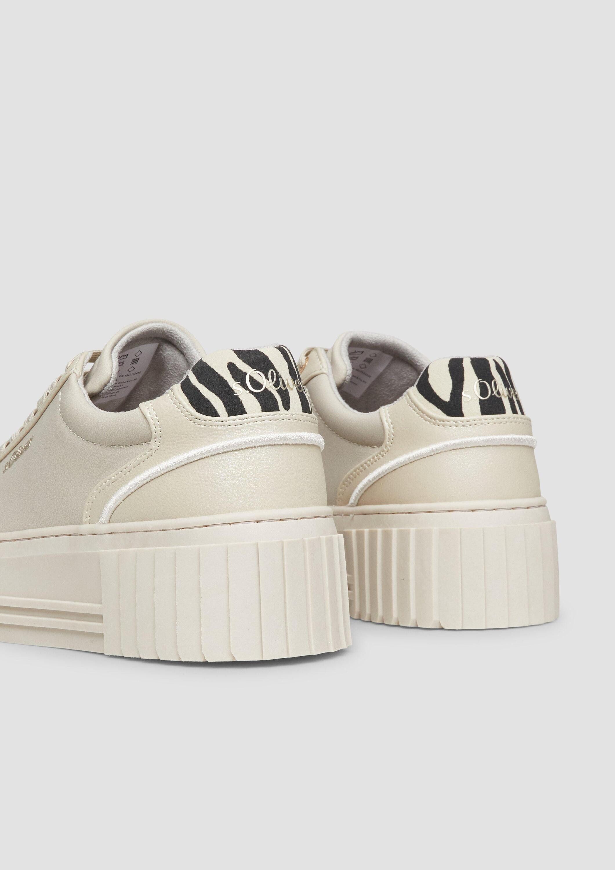 s.Oliver Sneakers Sneaker Sneaker mit Plateau-Sohle und Leo-Detail