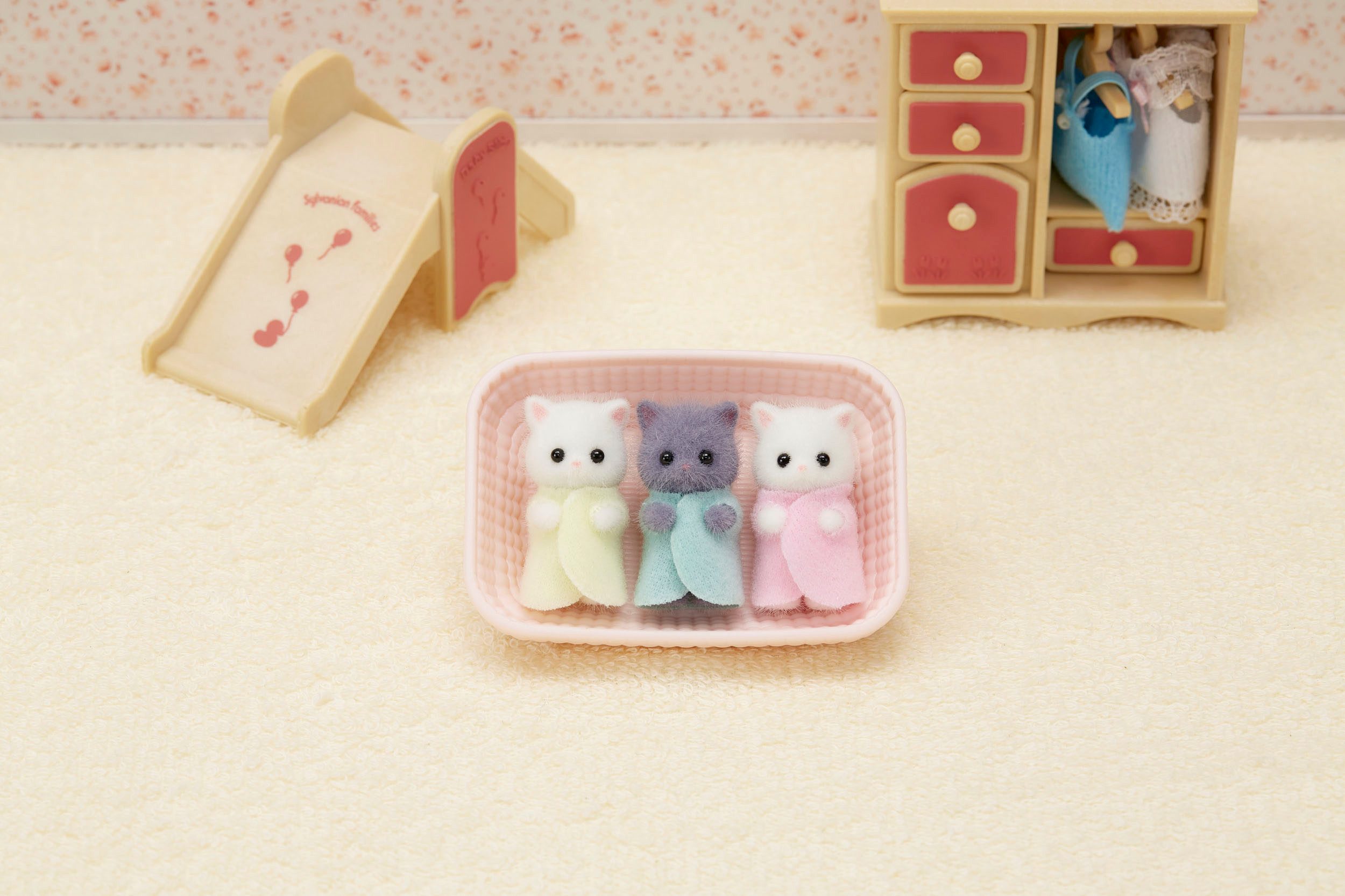 Sylvanian Families Spielfigur Perserkatzen Drillinge (5458)