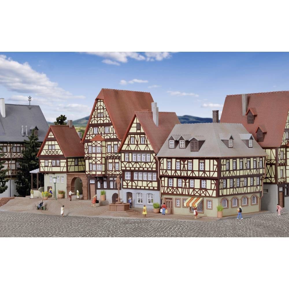 Modelleisenbahn-Gebäude N Marktplatz Miltenberg