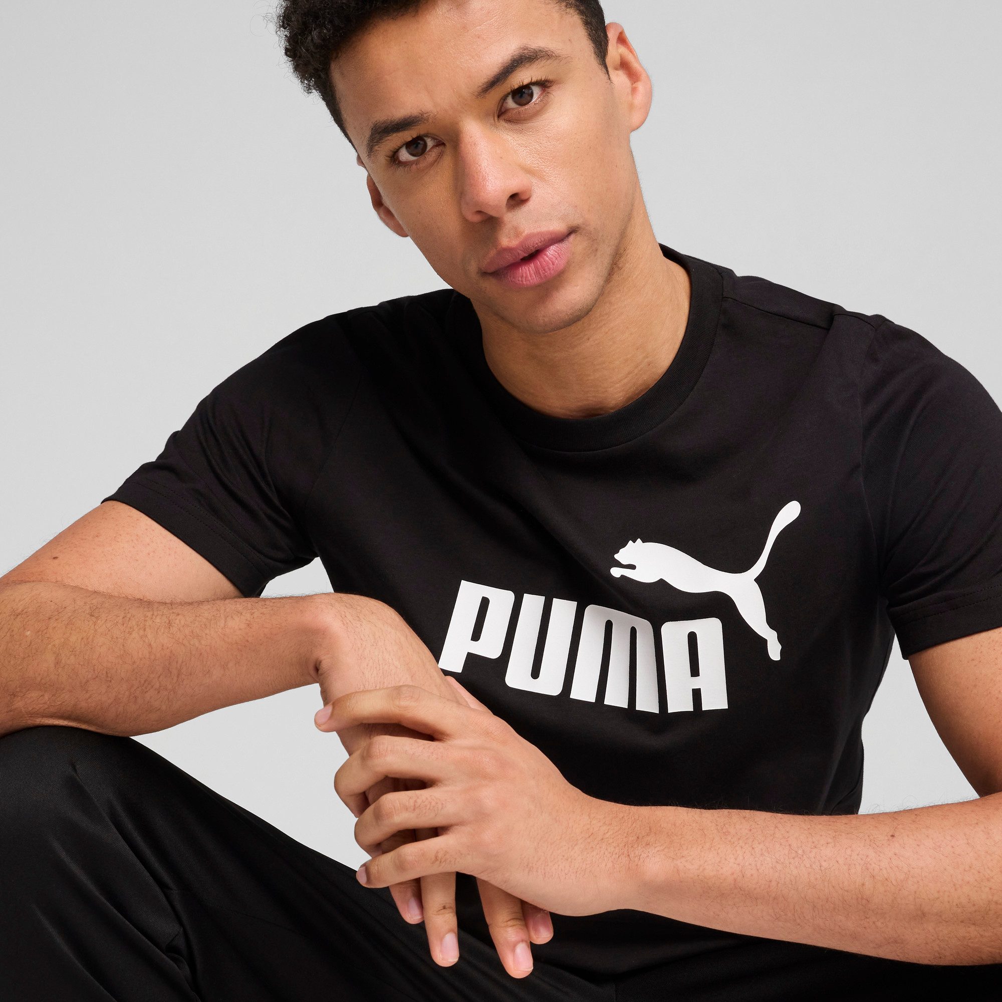 PUMA T-Shirt ESS NO 1 LOGO TEE sportlicher Stil, Kurzarm, Rundhalsausschnitt – Bild 4 von 5