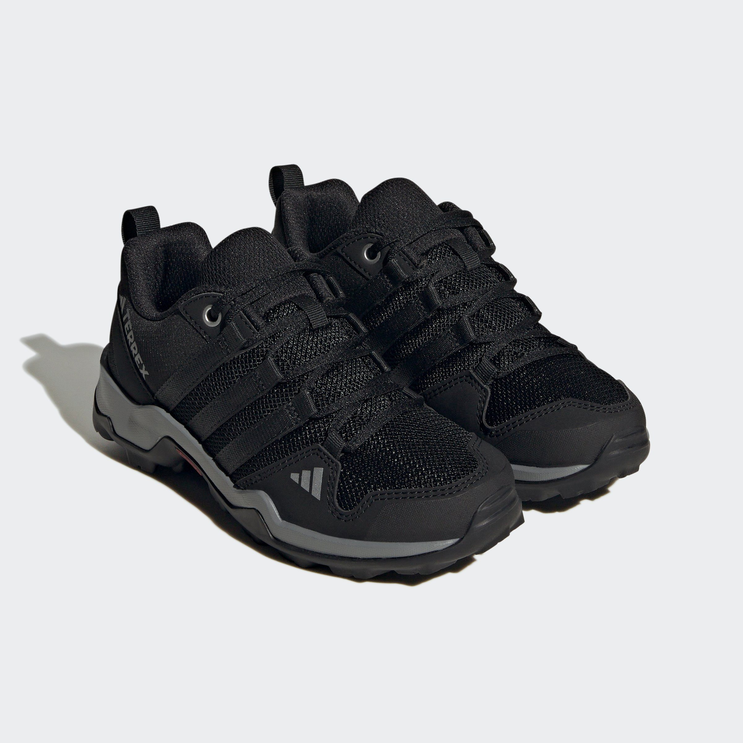 adidas TERREX TERREX AX2R Wanderschuh, Ein alltagstauglicher