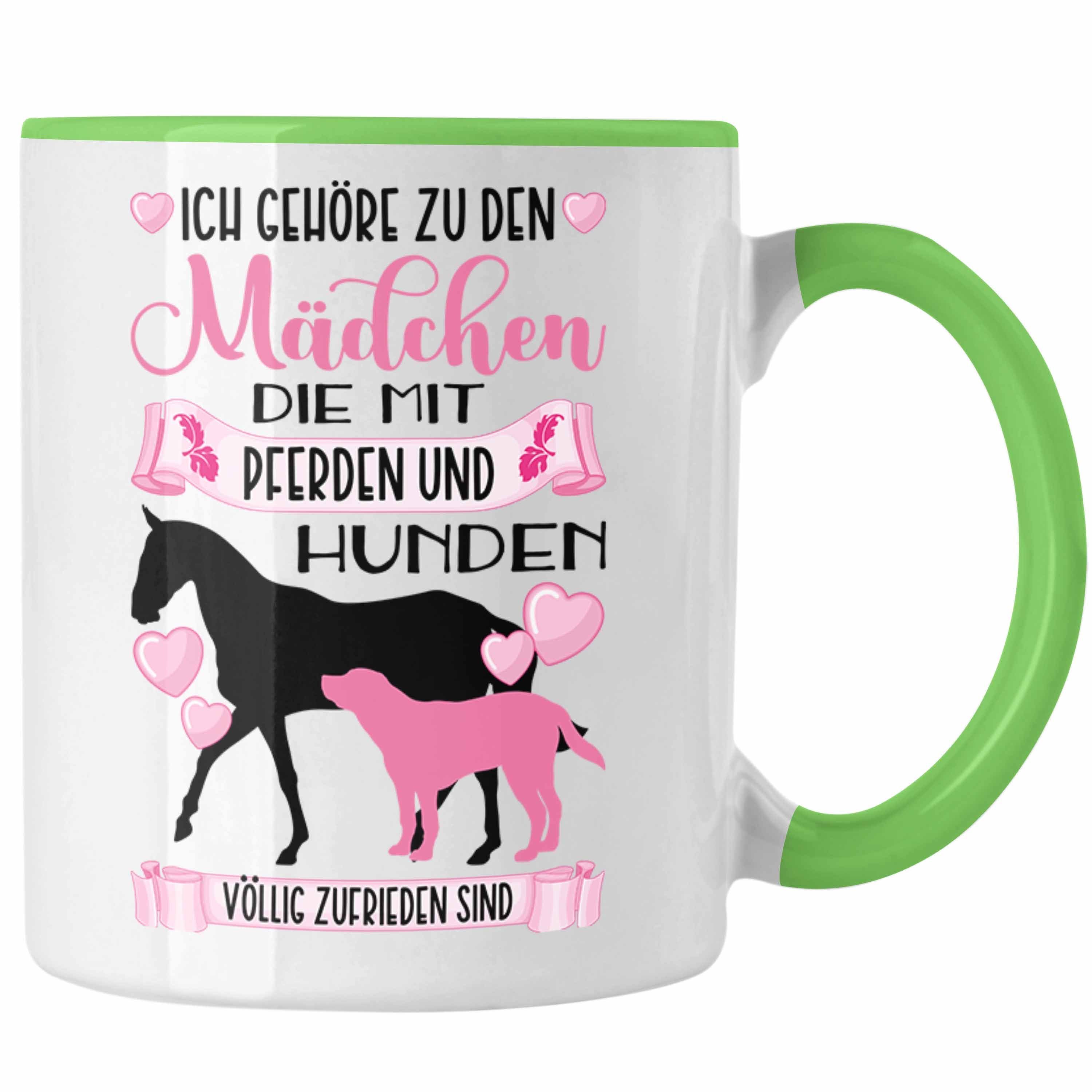 Trendation Tasse Trendation - Pferd Hund Tasse Geschenk Mädchen Reiterin Geschenkidee Rosa Kaffeetasse Reiten Lustiger Spruch Grün
