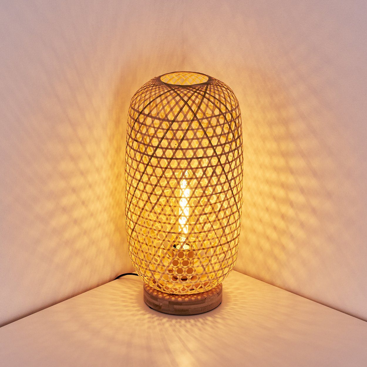 hofstein Tischleuchte »Bergeggi« 1-flammige Lichteffekt Tischlampe aus E27 Natur, Bambus u. An-/Ausschalter, Leuchtmittel, ohne in