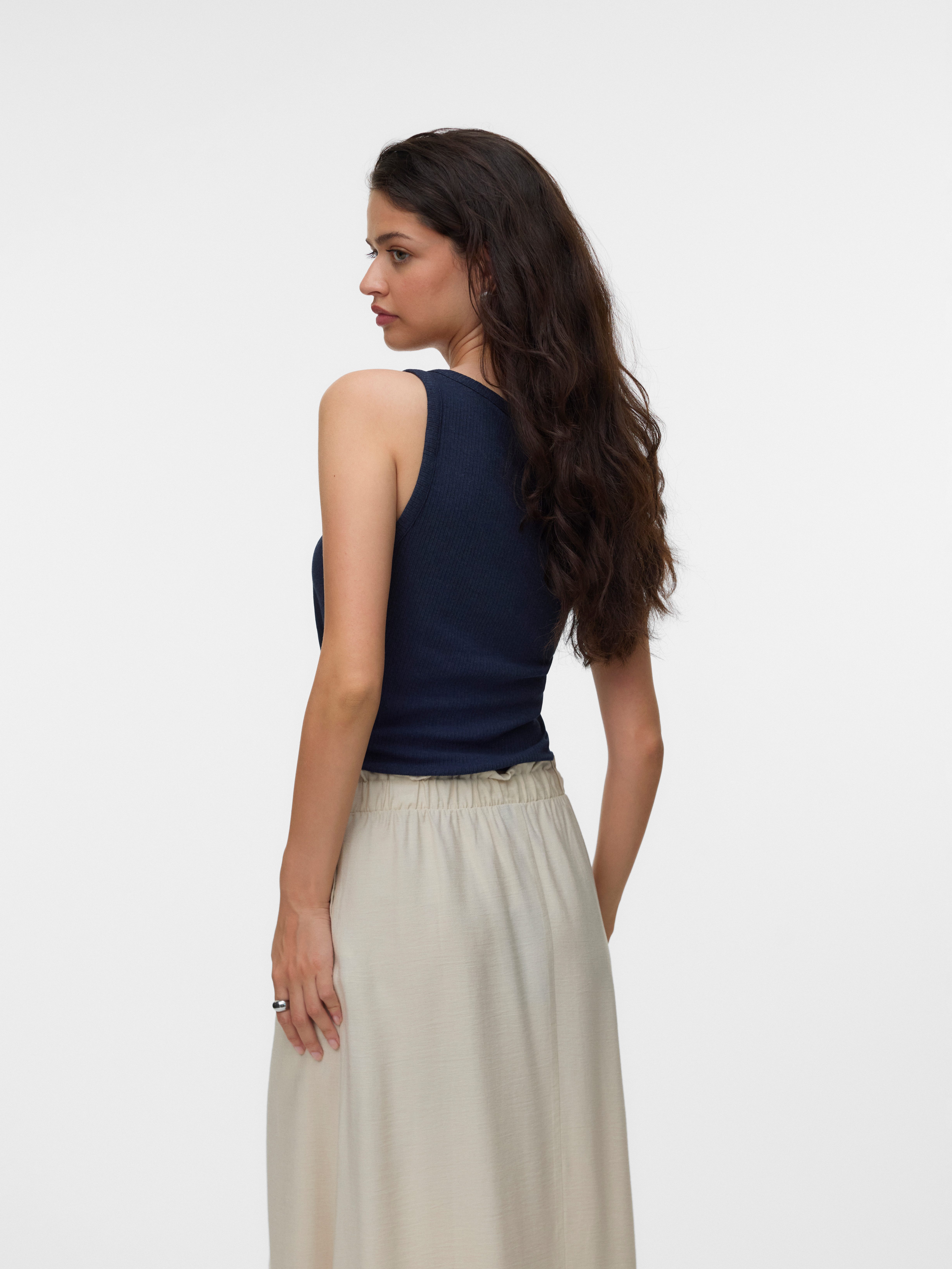 Vero Moda Tanktop VMKIKI S/L O-NECK TOP JRS BTQ Viskosemischung, regular fit