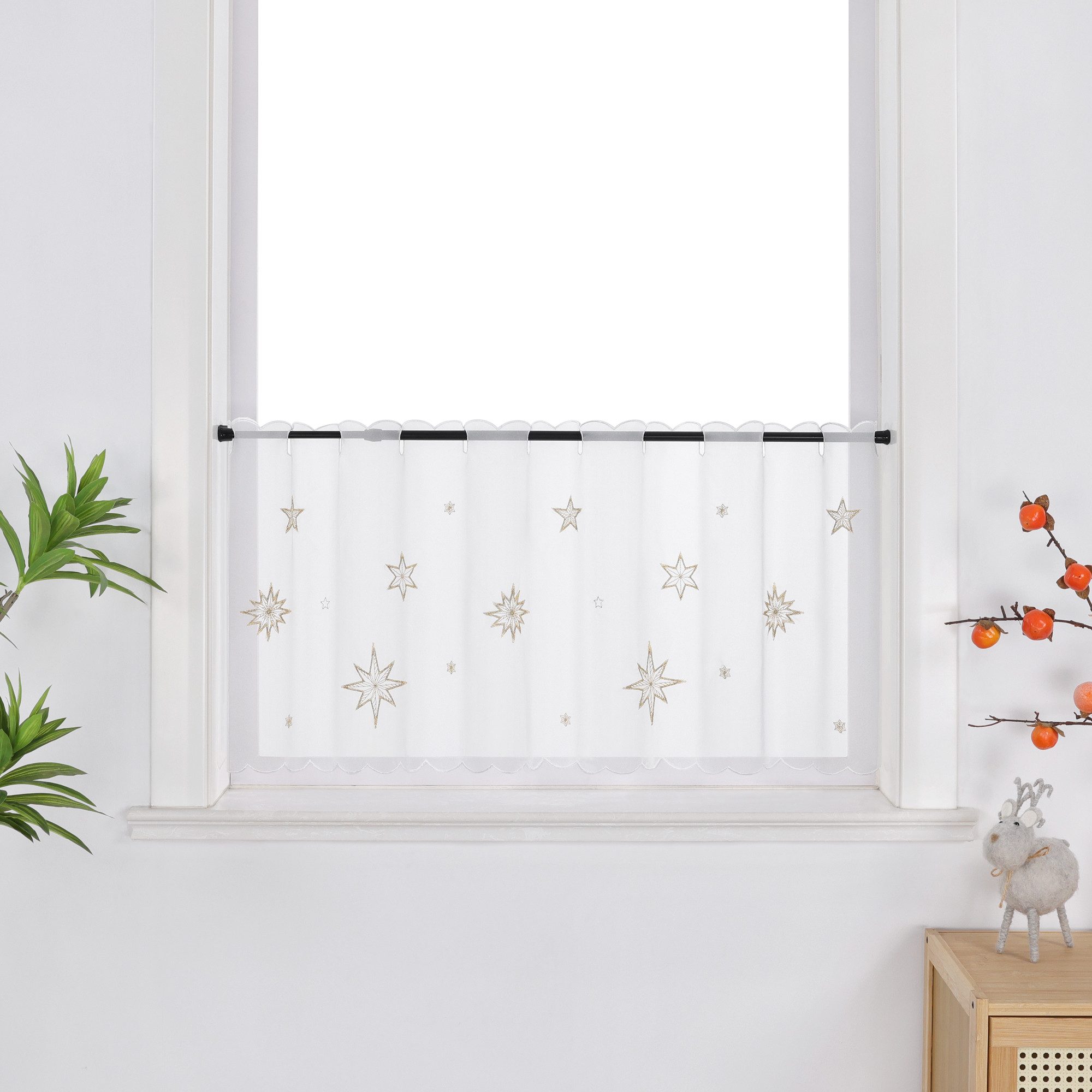 Joyswahl Scheibengardine (1 St), Stangendurchzug, transparent, Voile, Mit romantischem Sternenstickmuster moderne kurzstore