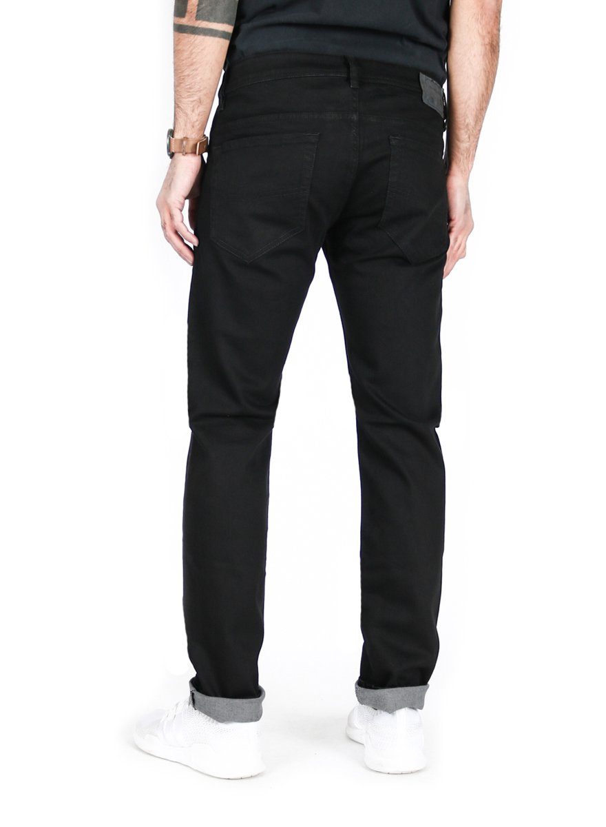 0R84A Diesel Thavar-XP Slim Hose Stretch Straight-Jeans -