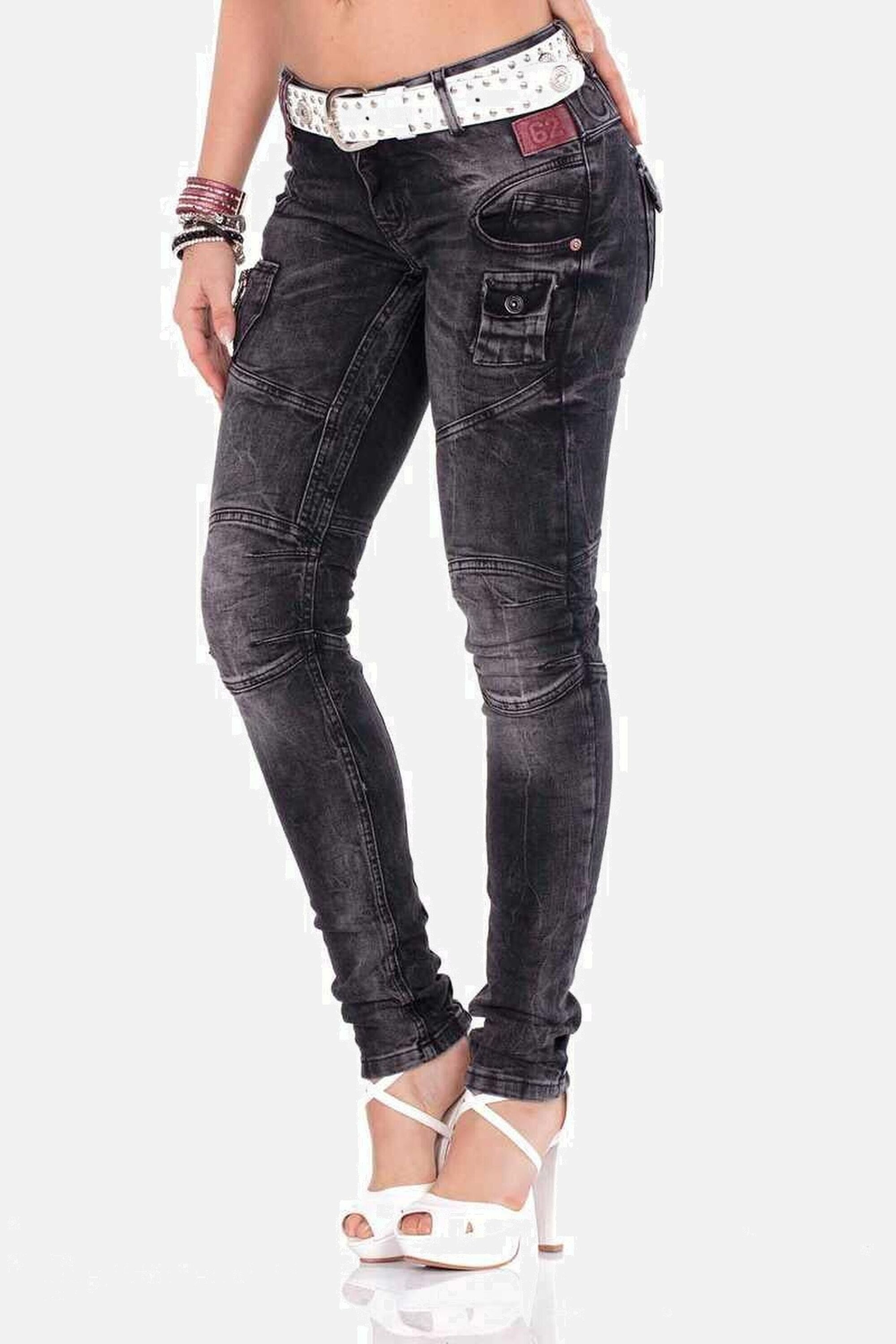 Cipo & Baxx Slim-fit-Jeans Jeans mit modischen Ziernähten, WD358