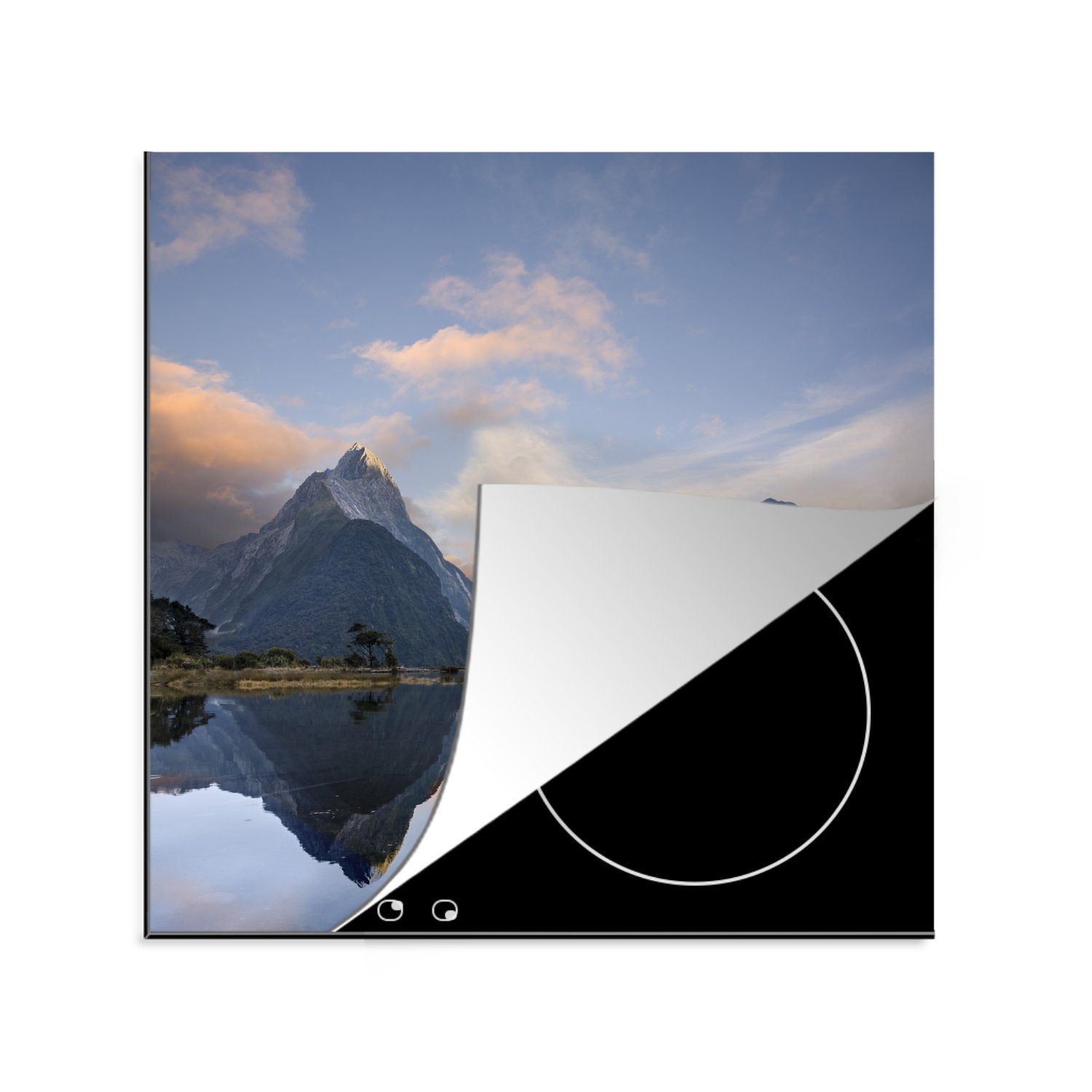 (1 Arbeitsplatte - für Neuseeland, Wasser 78x78 küche - MuchoWow Ceranfeldabdeckung, Herdblende-/Abdeckplatte cm, Berge tlg), Vinyl,