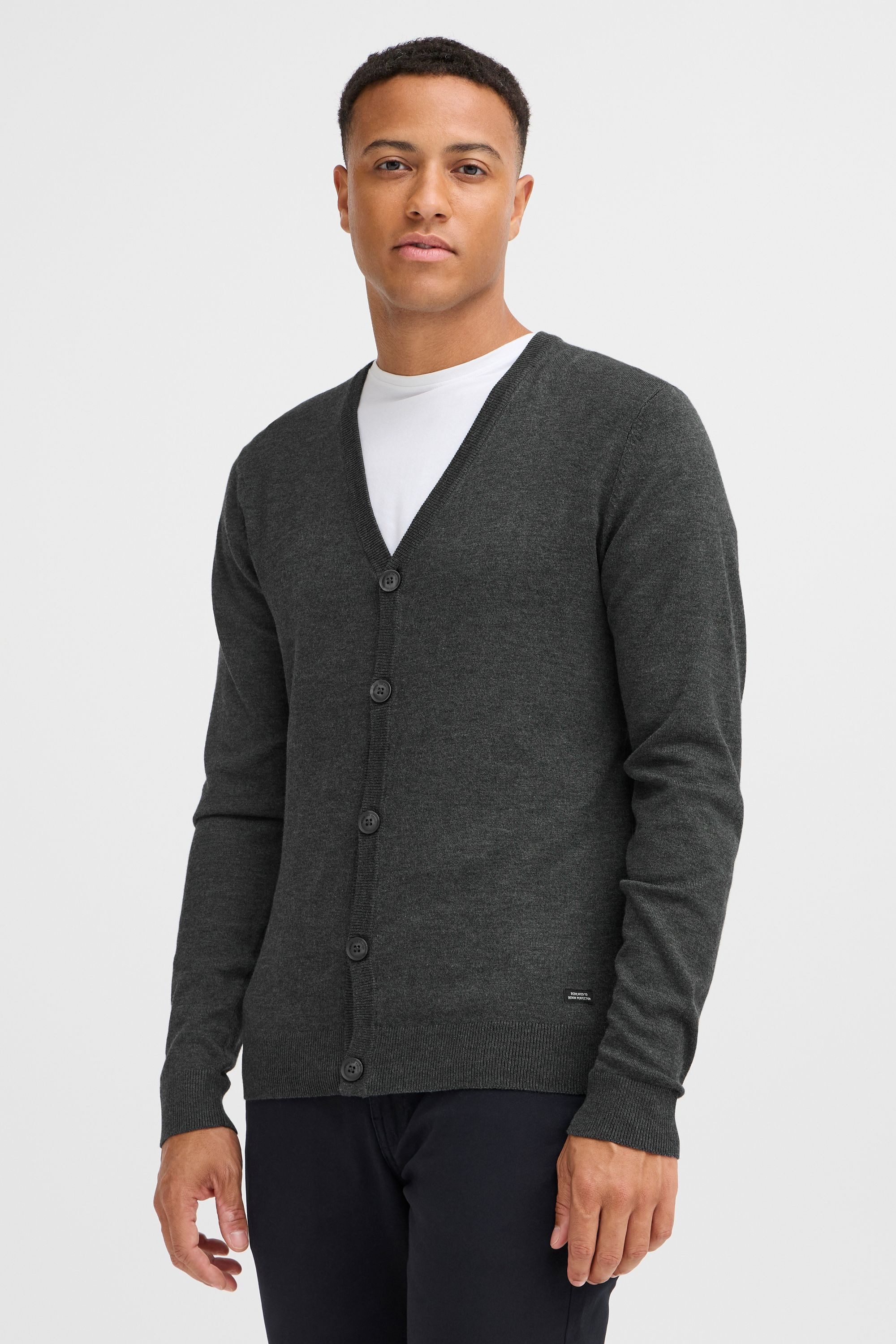 Blend Strickjacke BHWEBTE Komfortabler Cardigan mit Knöpfen. günstig online kaufen