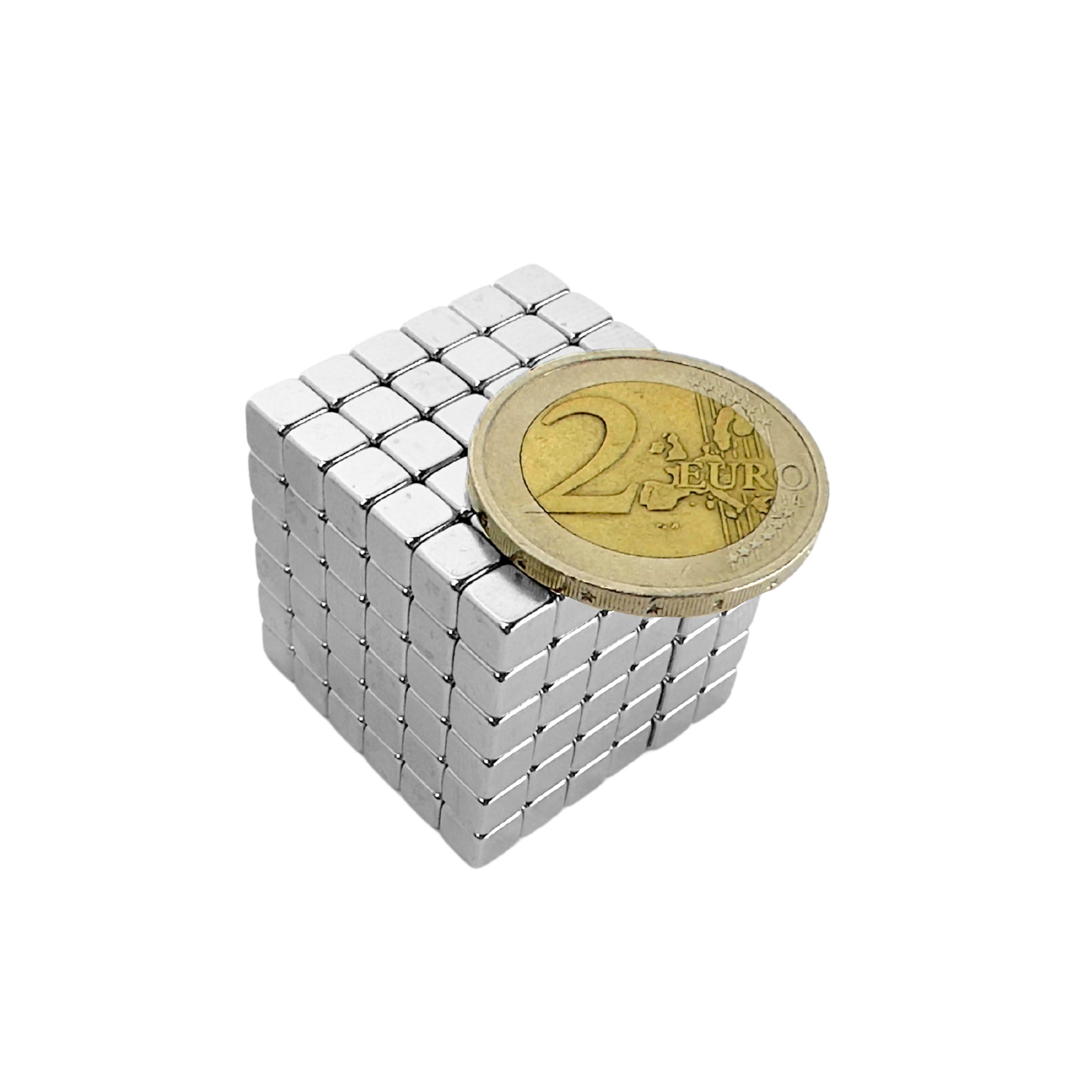 MaajeeKuto Magnet Neodym Magnet 5x5x5 mm Supermagnete Kubischer Magnet Würfelmagnete (1-St)