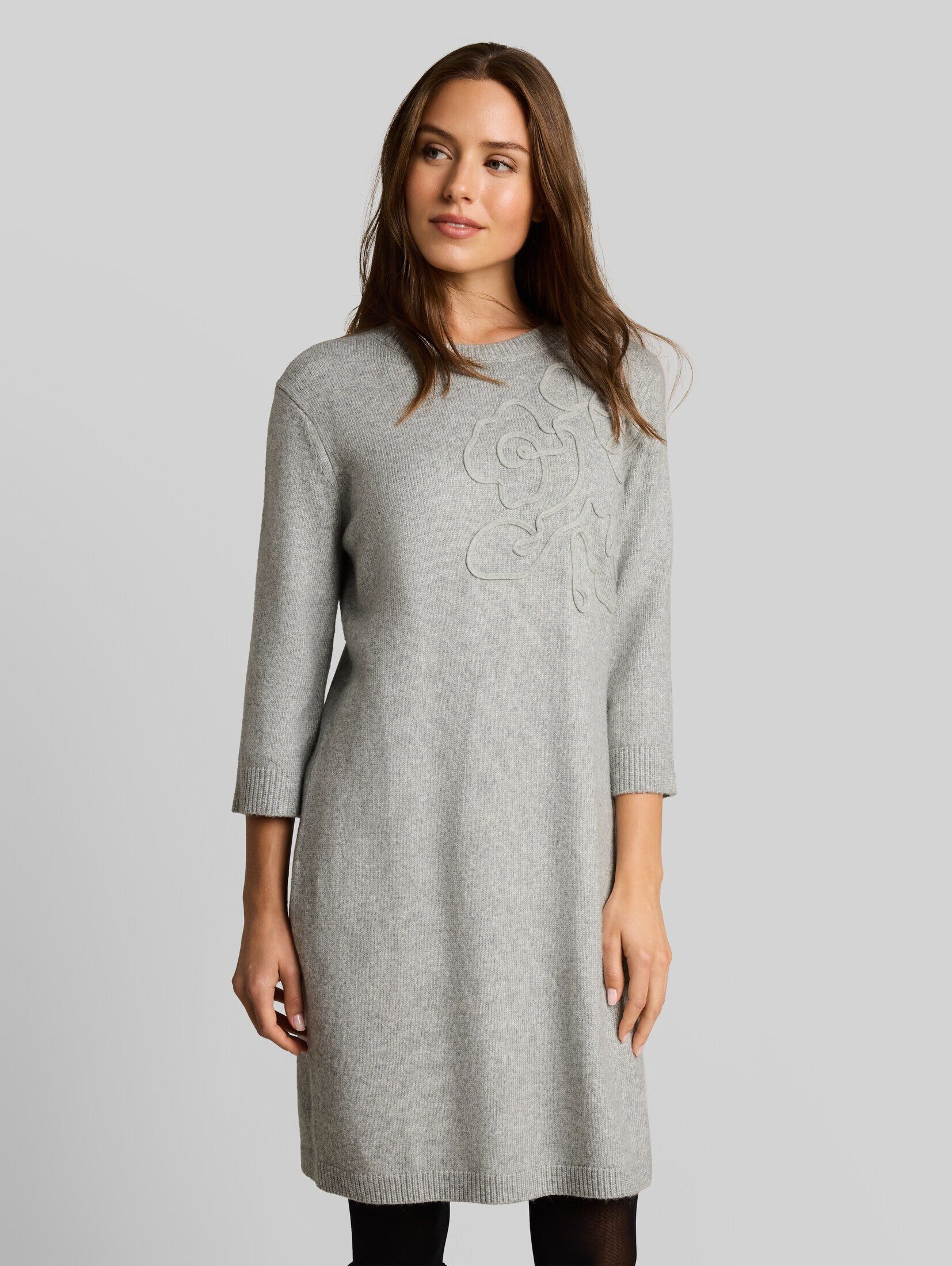 TOM TAILOR Sommerkleid Kleider & Jumpsuits Strickkleid mit Stickerei