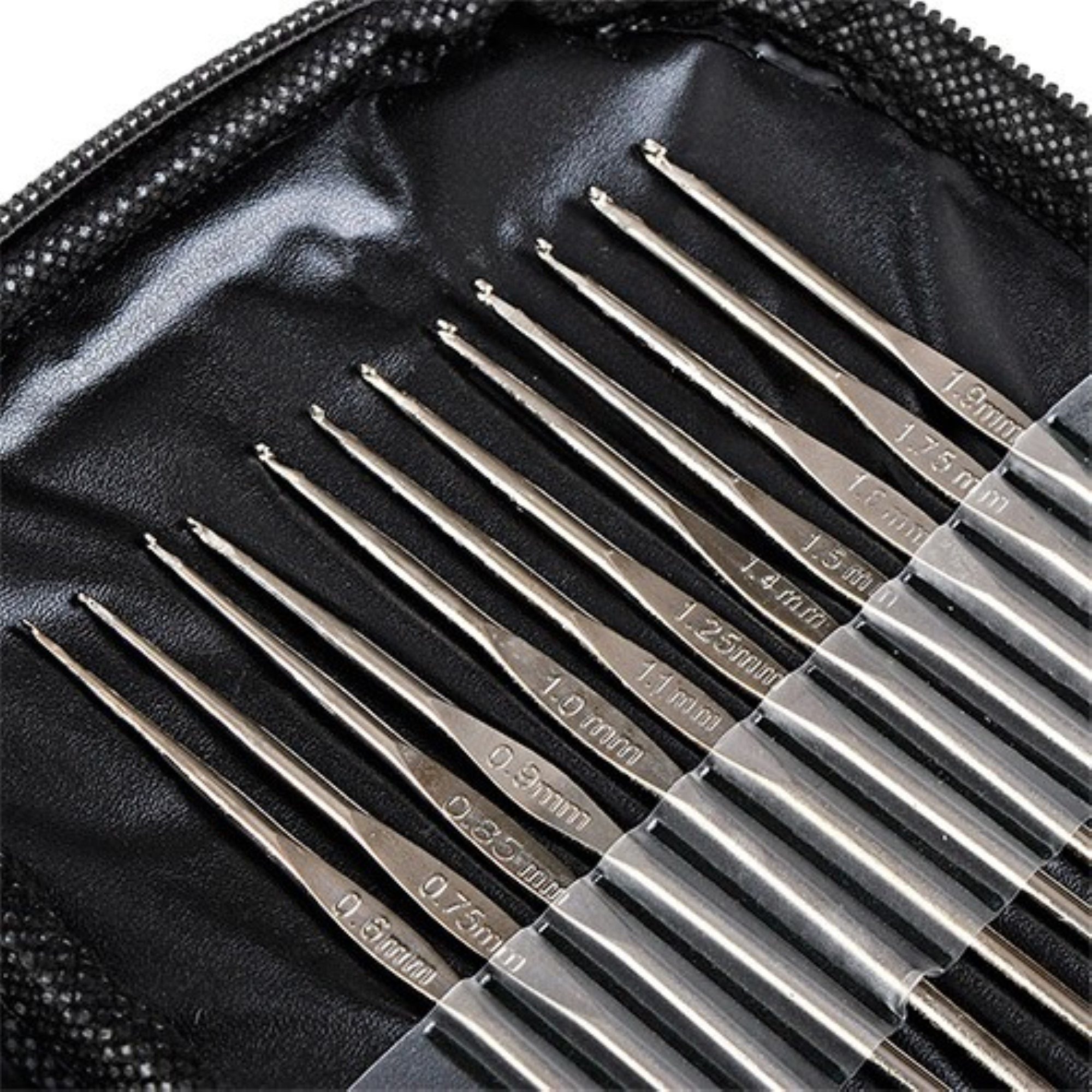 Ruhhy Häkelnadeln 50tlg. Häkelset: Ergonomisches Häkelzubehör mit Etui, 50-teiliges Häkelset 50 St., 50-teiliges Häkelset, 50-teiliges Häkelset mit hochwertigen – Bild 3 von 5