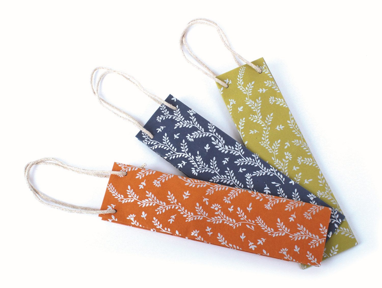 El Puente Geschenk-Tragetasche Geschenktasche für Weinflaschen "Ranken", 3er-Set, Handmade, Fair Trade